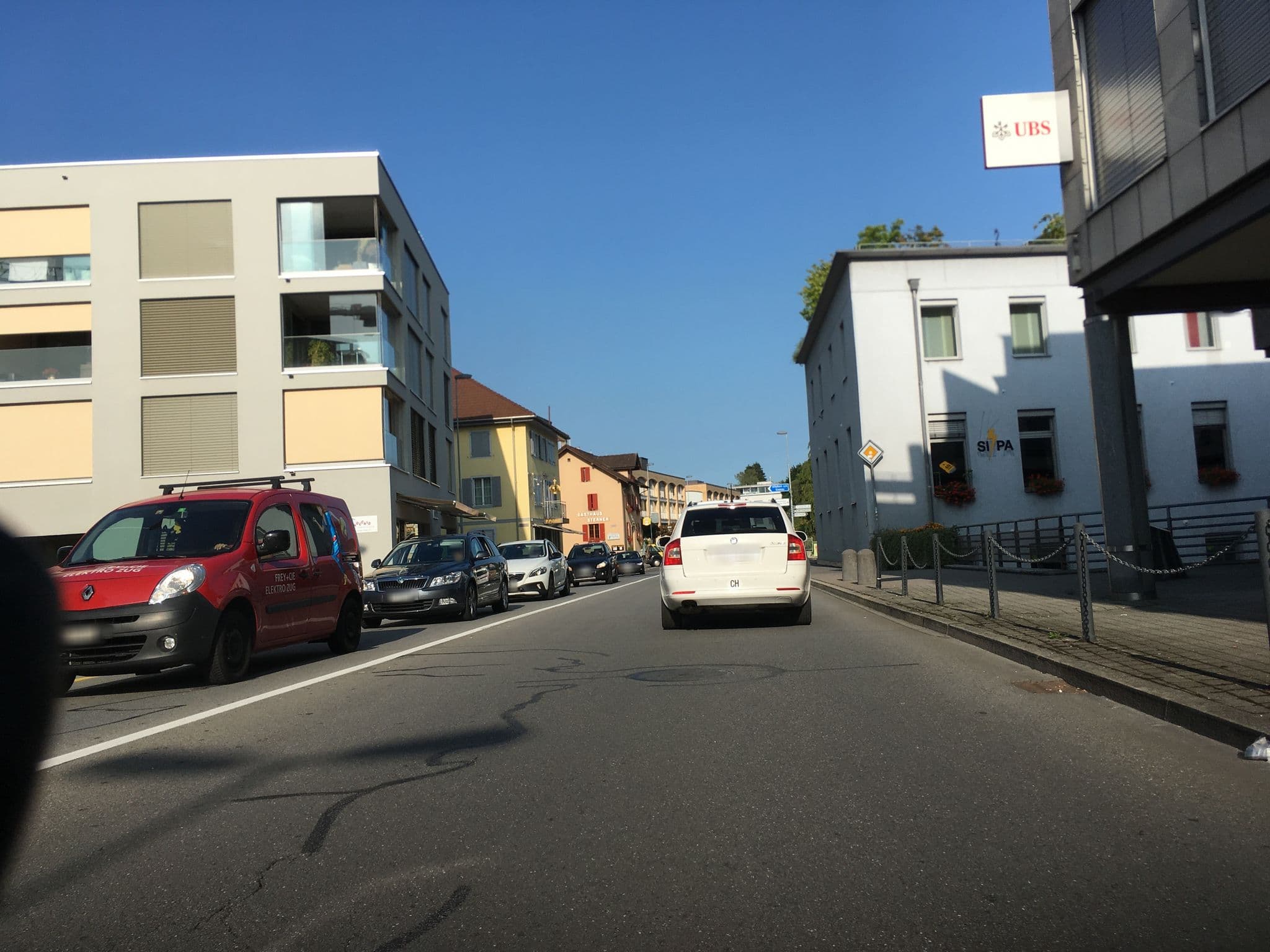 Street view near Hotel Lorze, Cham — © beat (CC BY-SA · Mapillary)