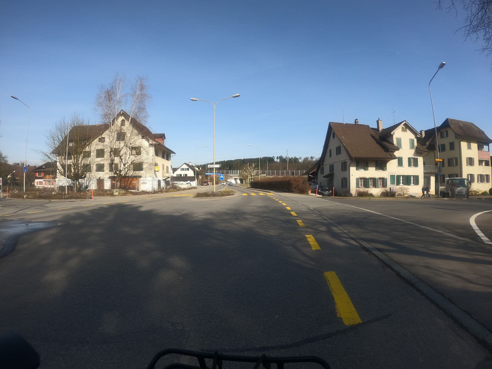 Street view near Gasthof Adler Knonau, Knonau — © blubberblubb (CC BY-SA · Mapillary)