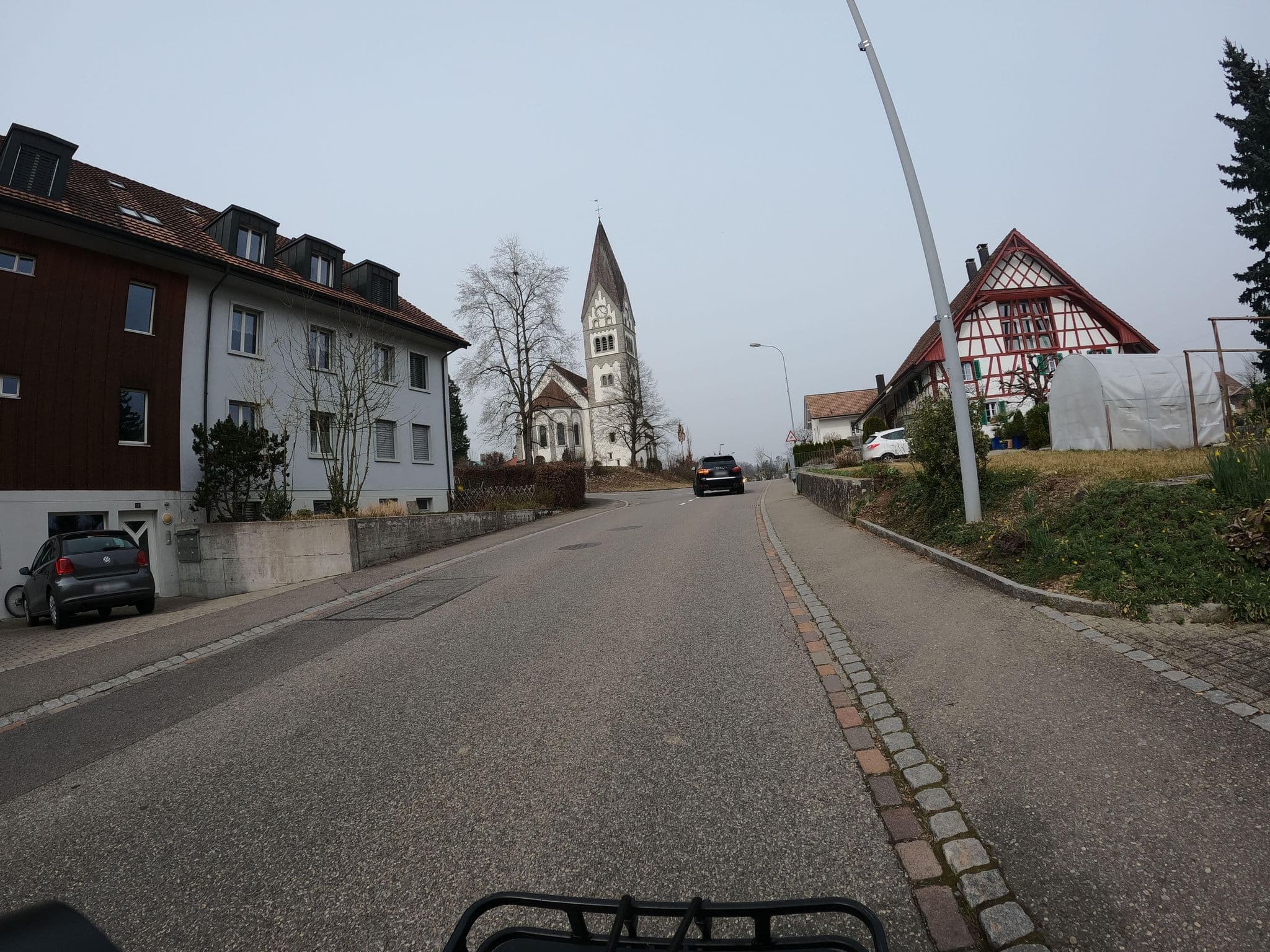 Street view near Gasthaus zum Rössli, Mellingen — © blubberblubb (CC BY-SA · Mapillary)