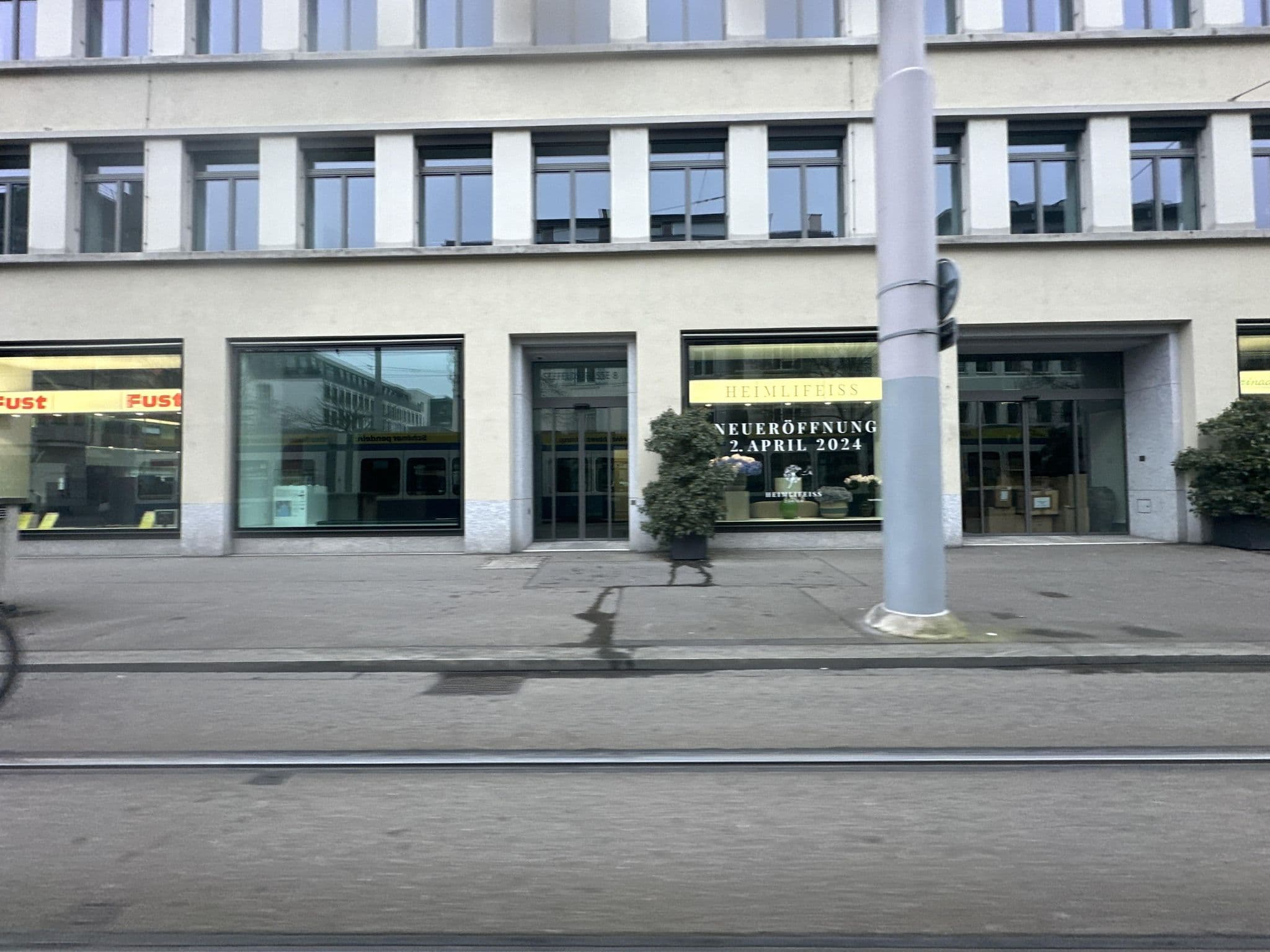 Street view near NI MO, Zürich — © quickness805 (CC BY-SA · Mapillary)