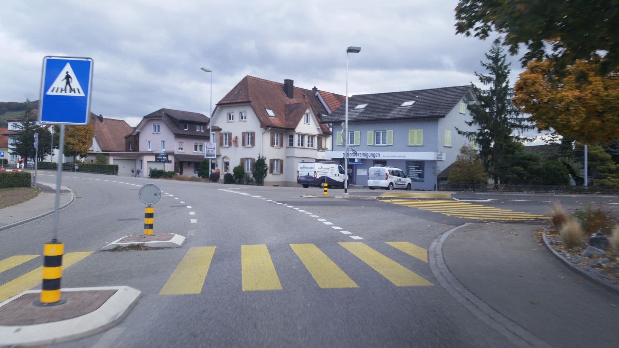 Street view near Doris Und Markus Meyer-hauser, Klingnau — © sp8962de (CC BY-SA · Mapillary)
