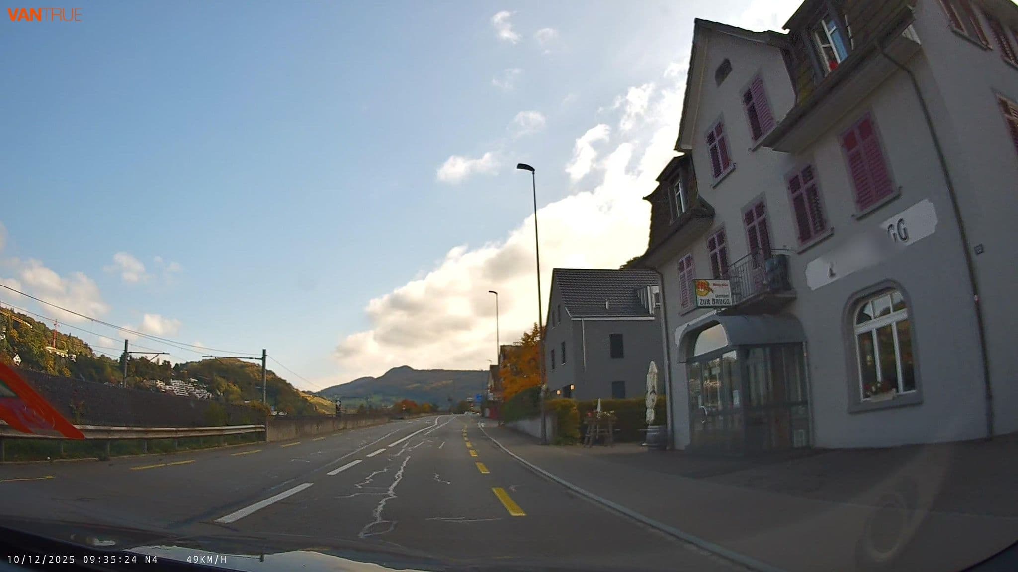 Street view near Hotel Bruggerhof ARCADE AG, Obersiggenthal — © fcignat (CC BY-SA · Mapillary)