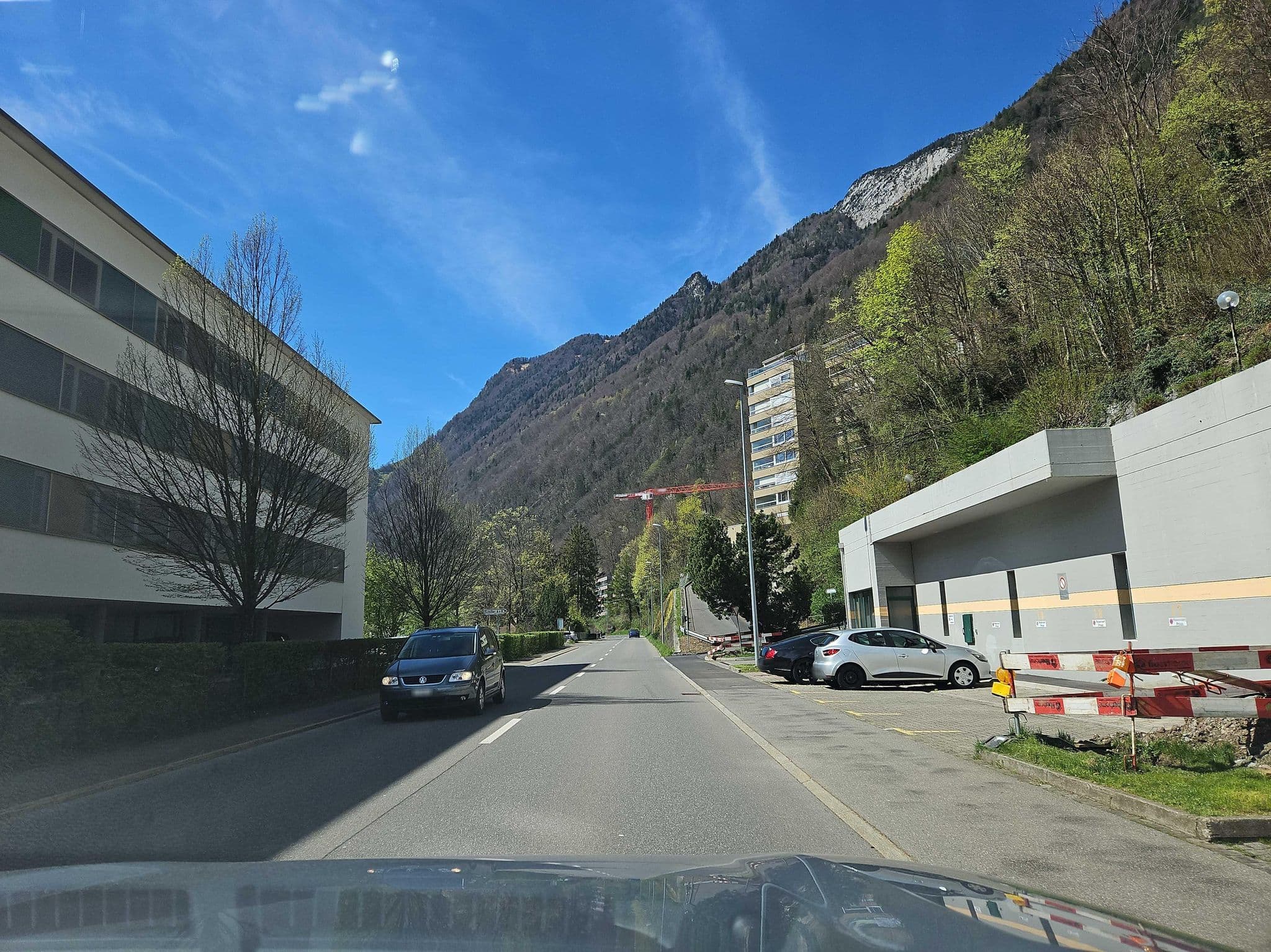 Street view near Hotel Residence Schiller, Ingenbohl — © Yha1 (CC BY-SA · Mapillary)