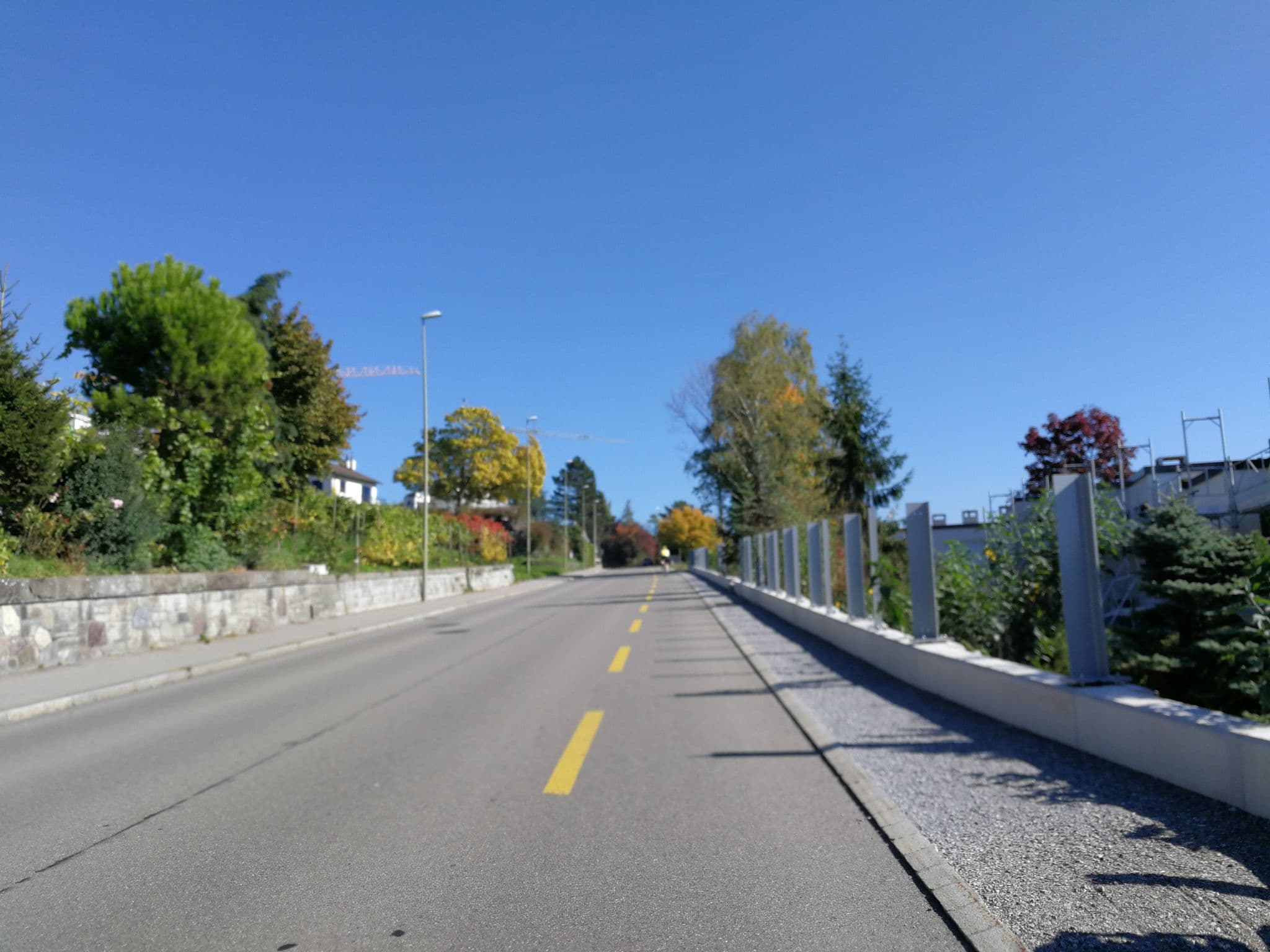 Street view near Elisabeth‘s Gardenhouse, Obermeilen — © barbe45 (CC BY-SA · Mapillary)