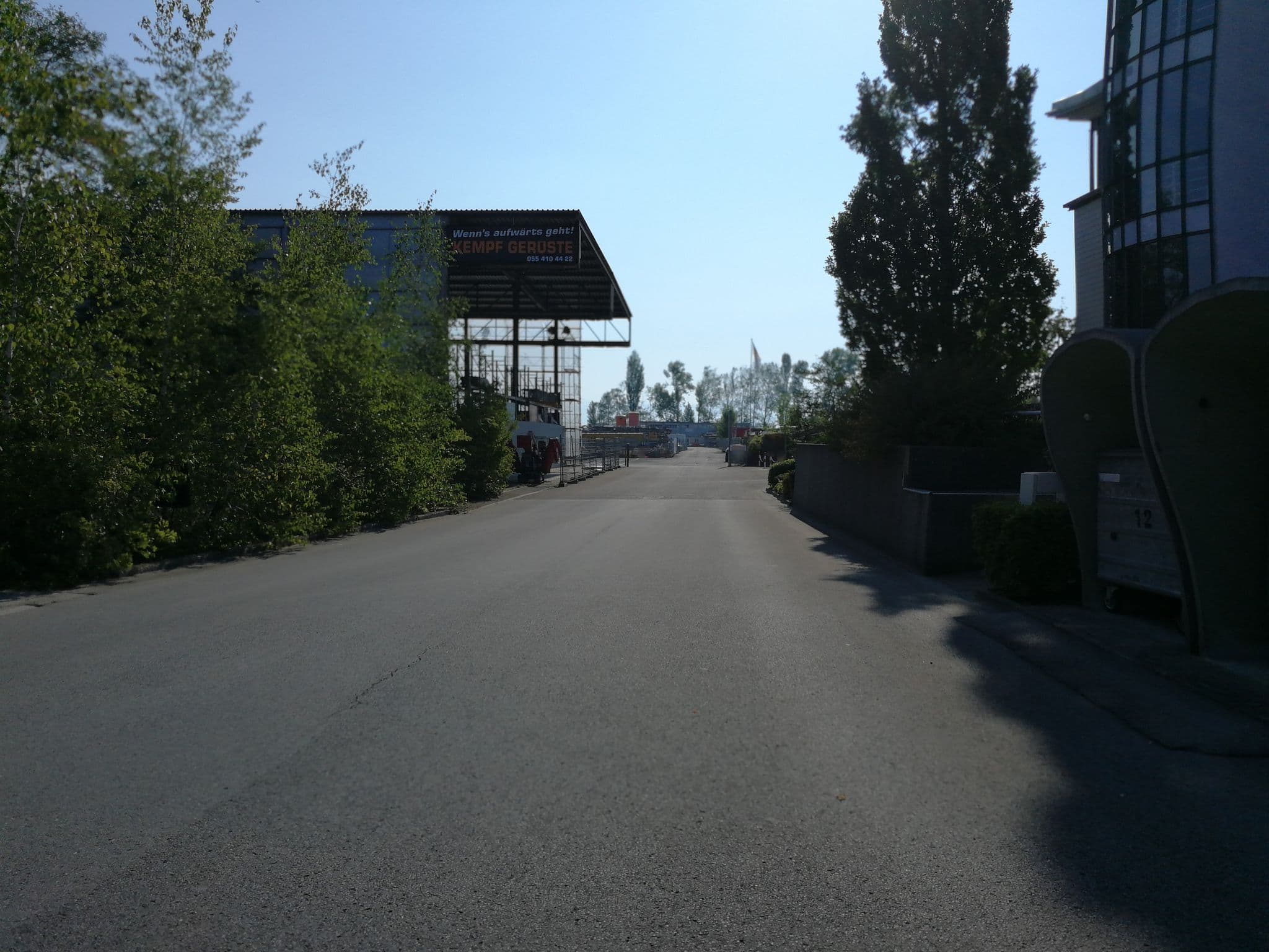 Street view near TEAKLAND Casual Living GmbH, Freienbach — © barbe45 (CC BY-SA · Mapillary)