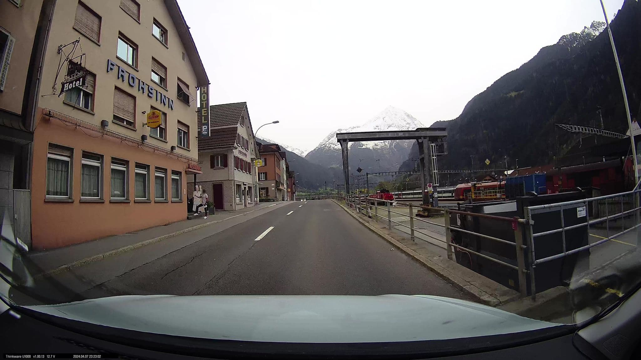 Street view near China Restaurant Chengdu, Erstfeld — © maxim752 (CC BY-SA · Mapillary)