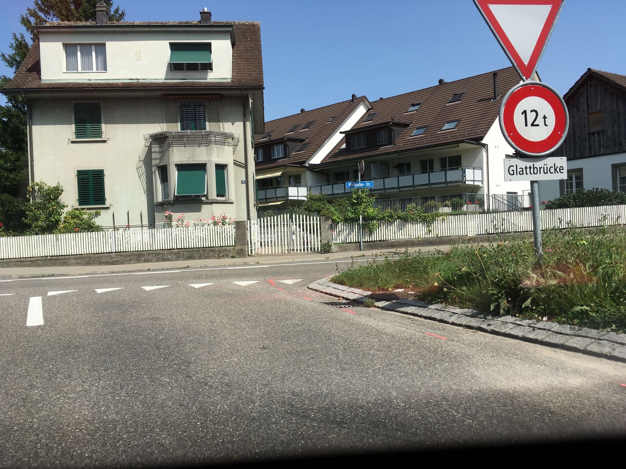 Street view near Werkstattkafi/ Bar, Dübendorf — © beat (CC BY-SA · Mapillary)