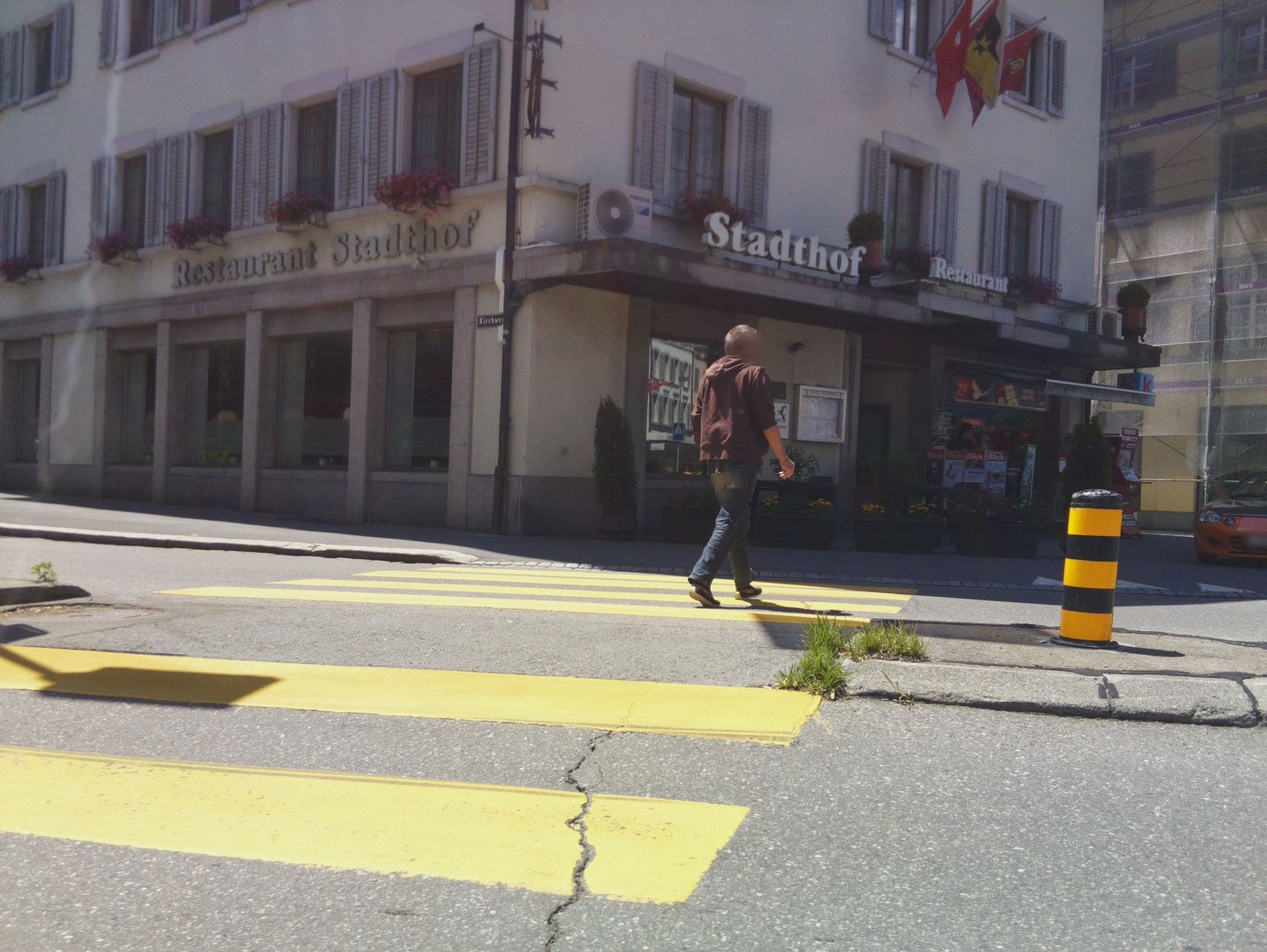Street view near Glarner Hof, Glarus — © lto (CC BY-SA · Mapillary)