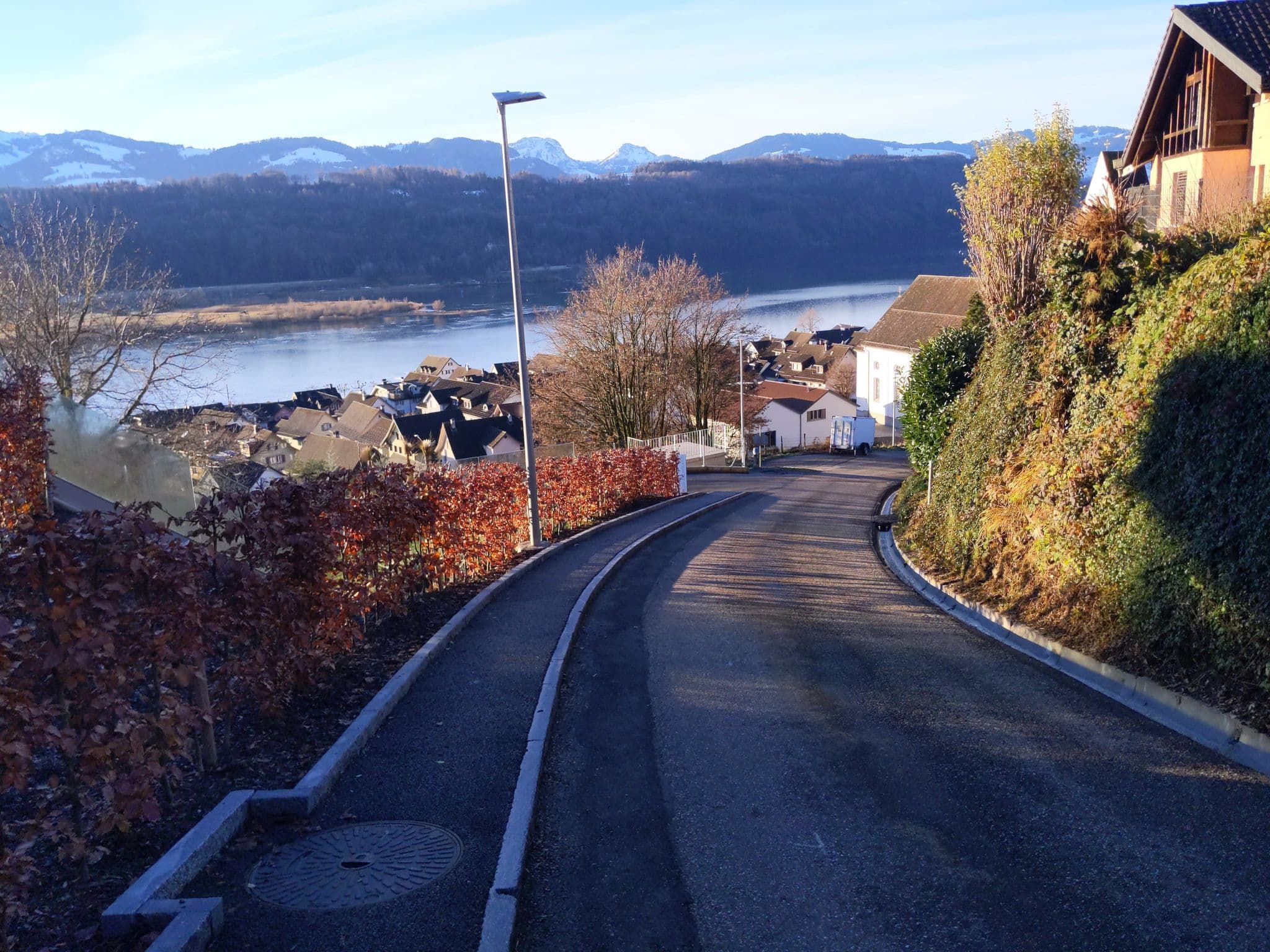 Street view near BnB Goldberg, Schmerikon — © vvschmerikon (CC BY-SA · Mapillary)