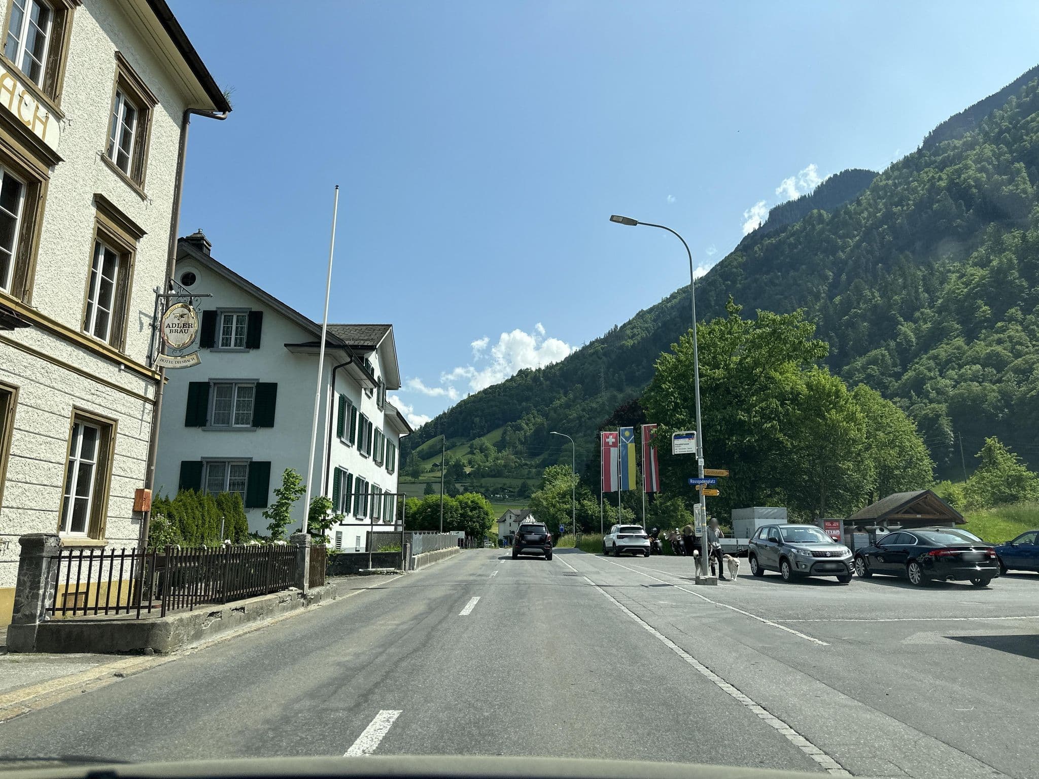Street view near Gasthaus Diesbach, Luchsingen — © u001 (CC BY-SA · Mapillary)