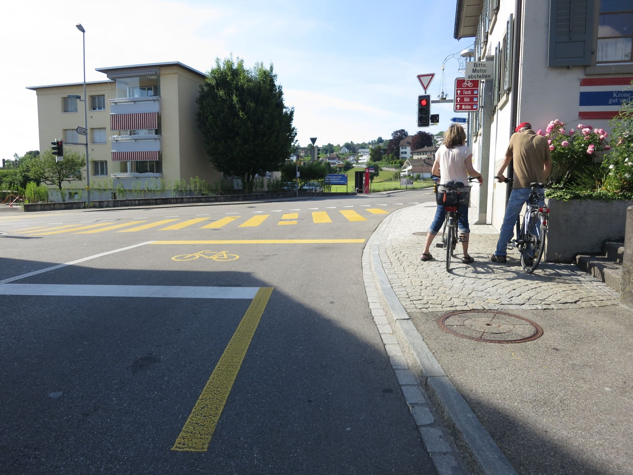 Street view near Goeldi, Rapperswil — © lto (CC BY-SA · Mapillary)
