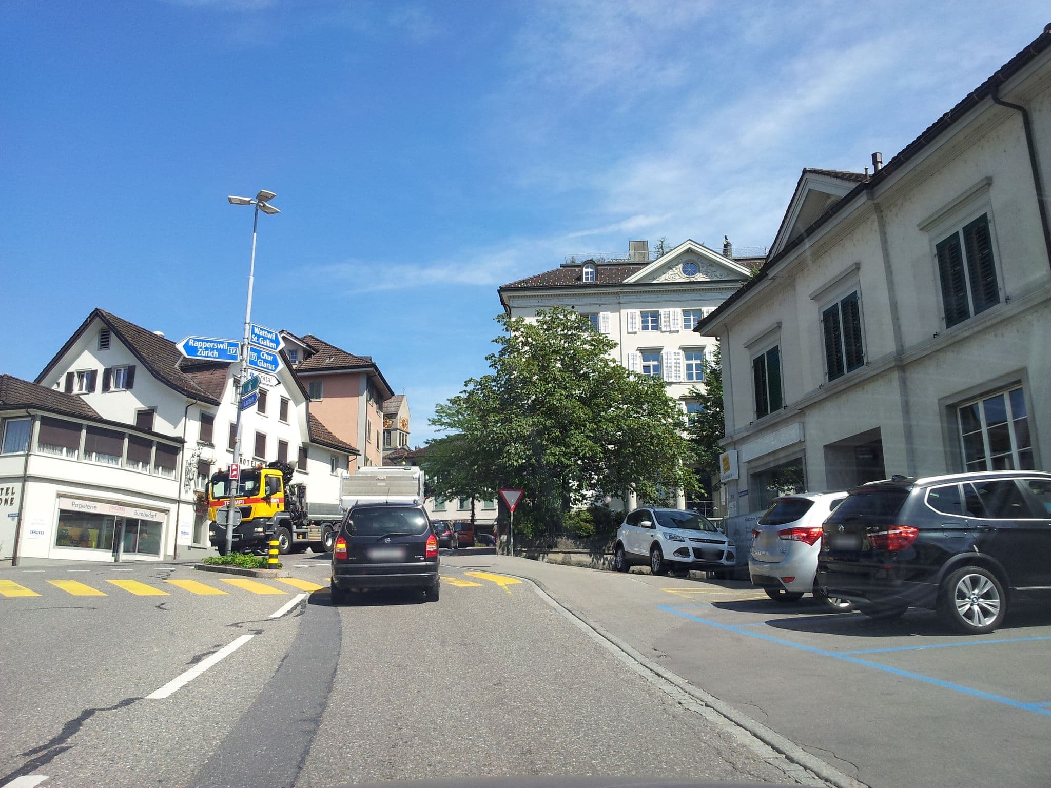 Street view near Alois Strässle, Hotel Krone, Uznach — © sp8962de (CC BY-SA · Mapillary)