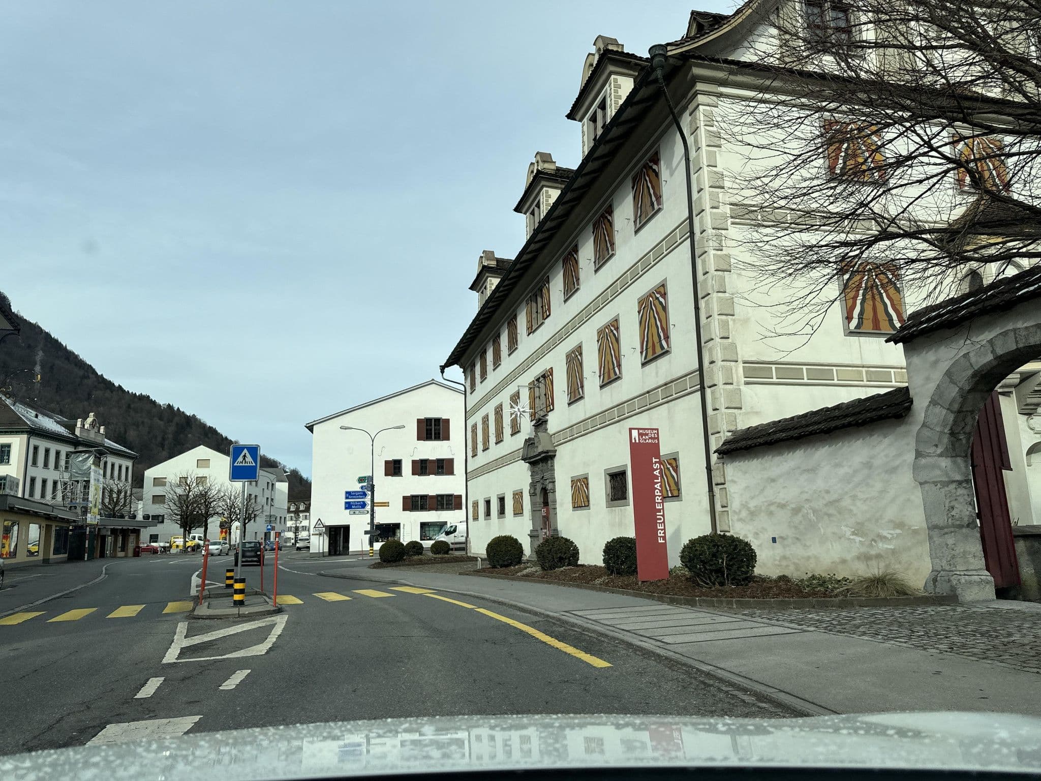Street view near Hotel Schwert Näfels, Näfels — © swissmike (CC BY-SA · Mapillary)