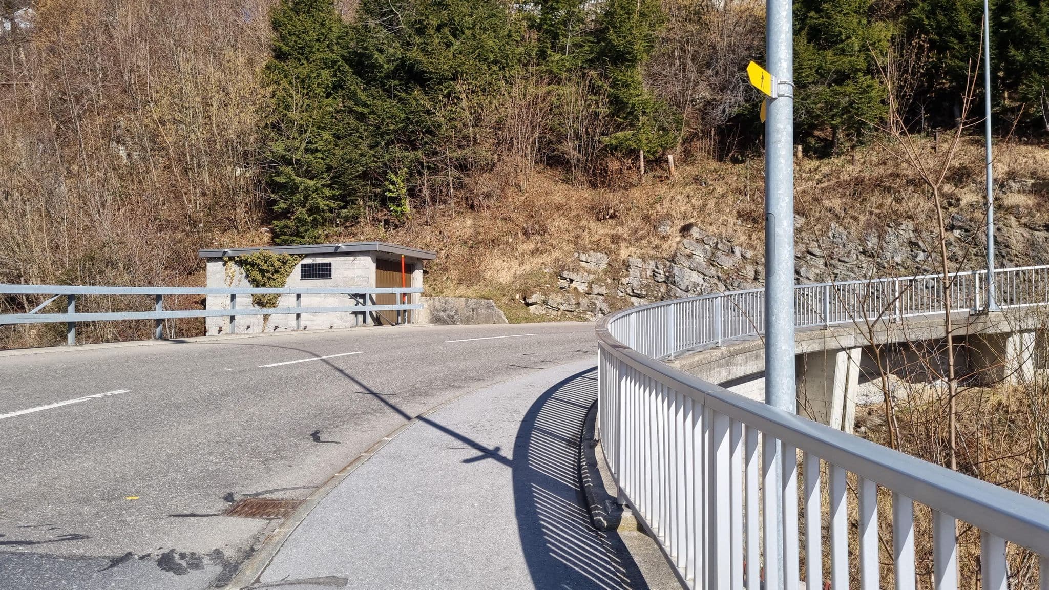 Street view near A. Rüedi AG, Amden — © Yha1 (CC BY-SA · Mapillary)