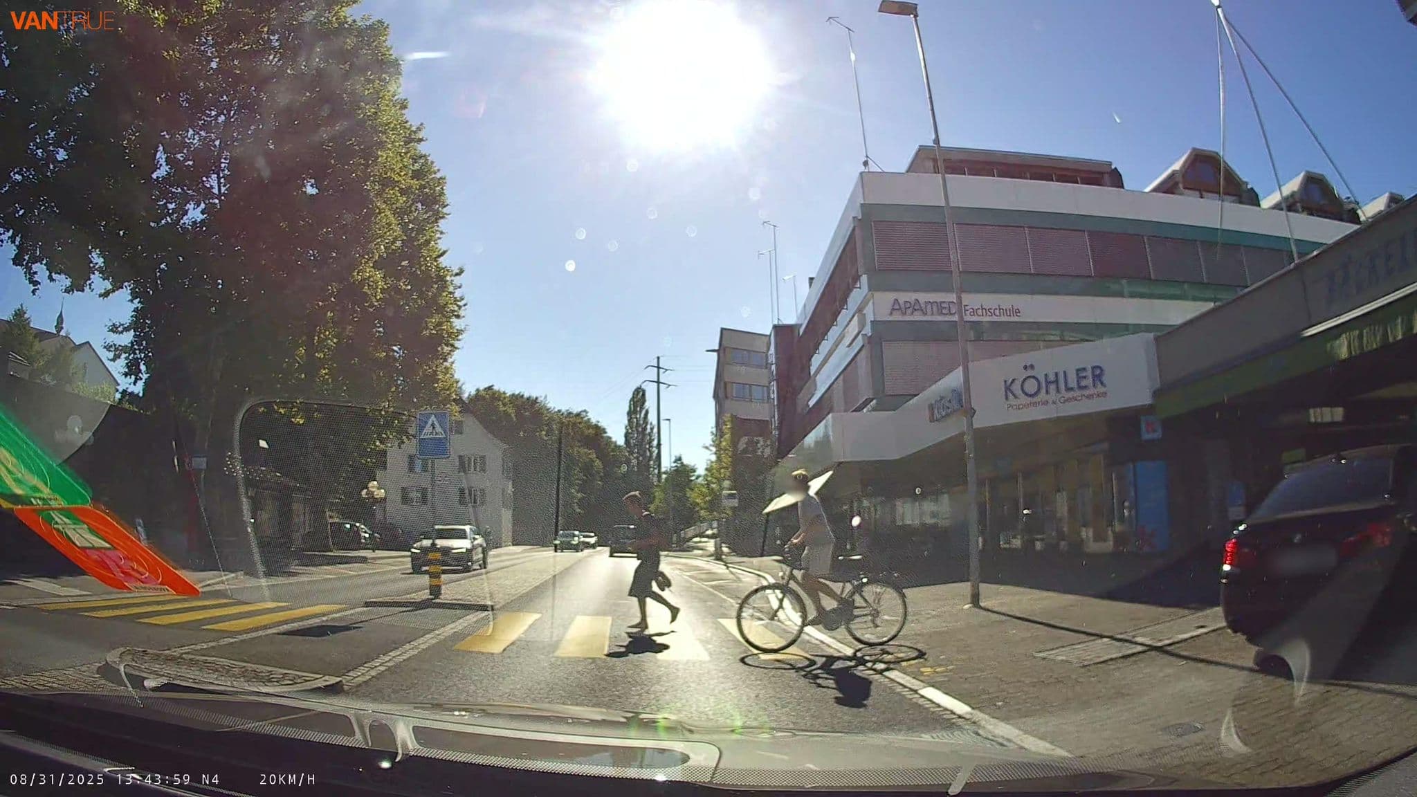 Street view near Kreuz in Jona, Jona — © fcignat (CC BY-SA · Mapillary)