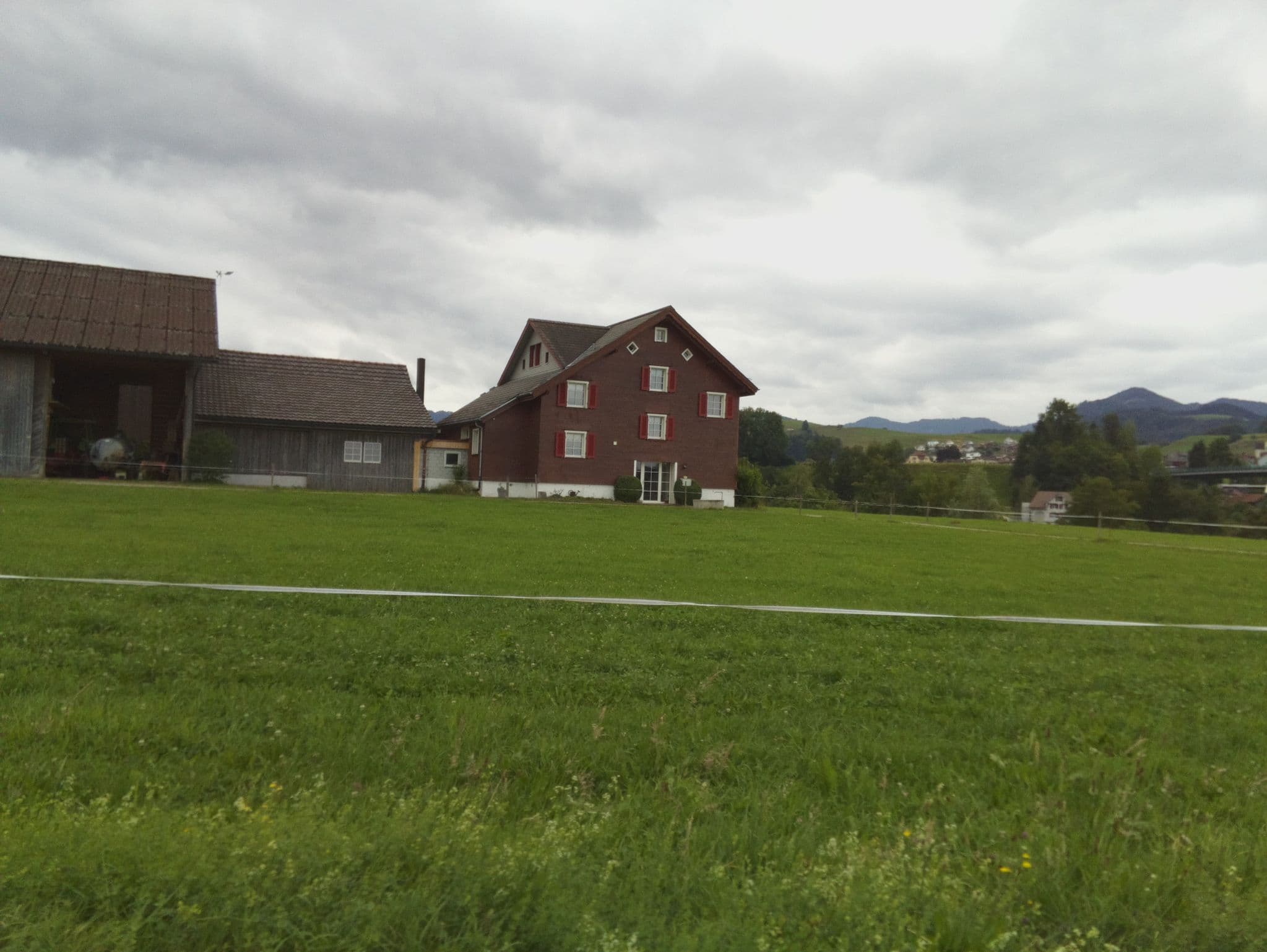 Street view near Hofgenuss, Bütschwil — © lto (CC BY-SA · Mapillary)