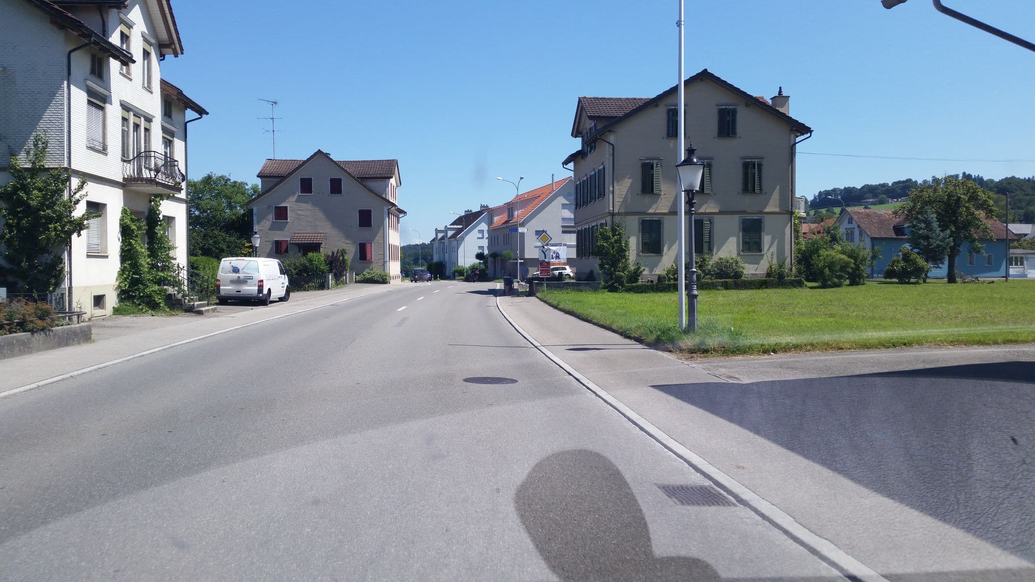 Street view near Unterkunft Nielsen, Uzwil — © sp8962de (CC BY-SA · Mapillary)