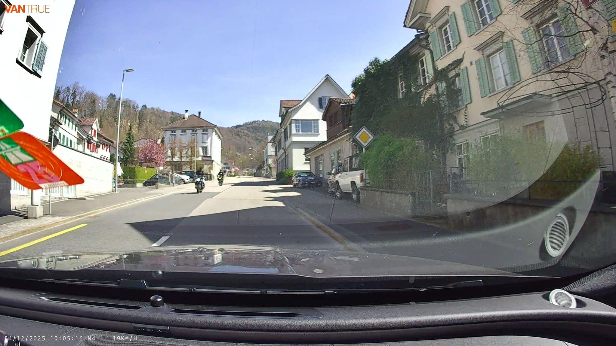 Street view near Café-Conditorei Hotel Huber, Lichtensteig — © fcignat (CC BY-SA · Mapillary)
