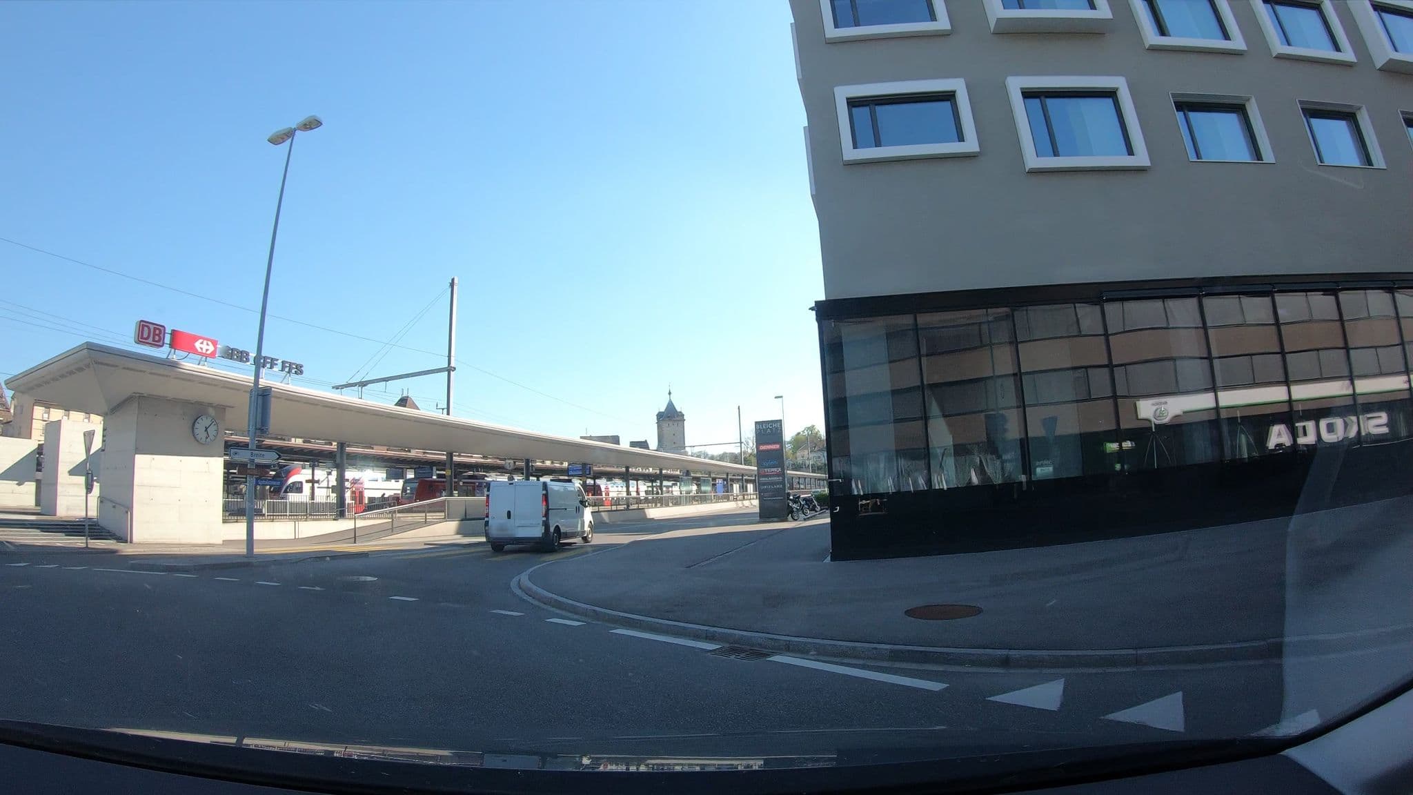 Street view near Vienna House Zur Bleiche, Schaffhausen — © canadarunner (CC BY-SA · Mapillary)