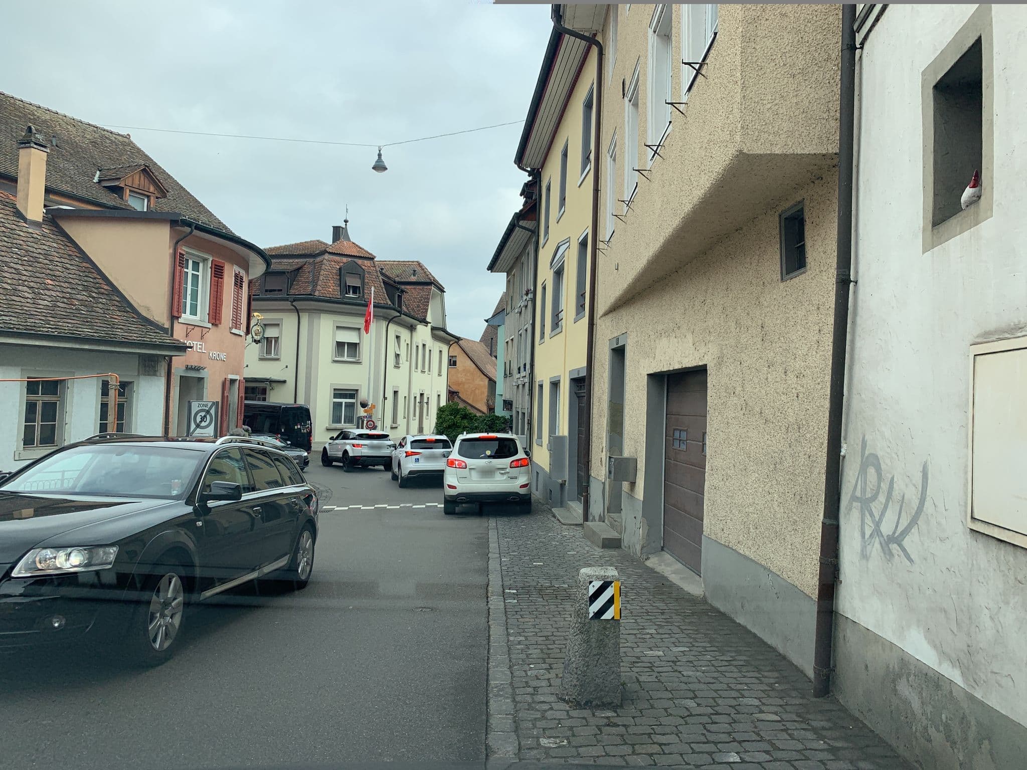 Street view near Hotel Restaurant Krone Diessenhofen, Ramsen — © canadarunner (CC BY-SA · Mapillary)