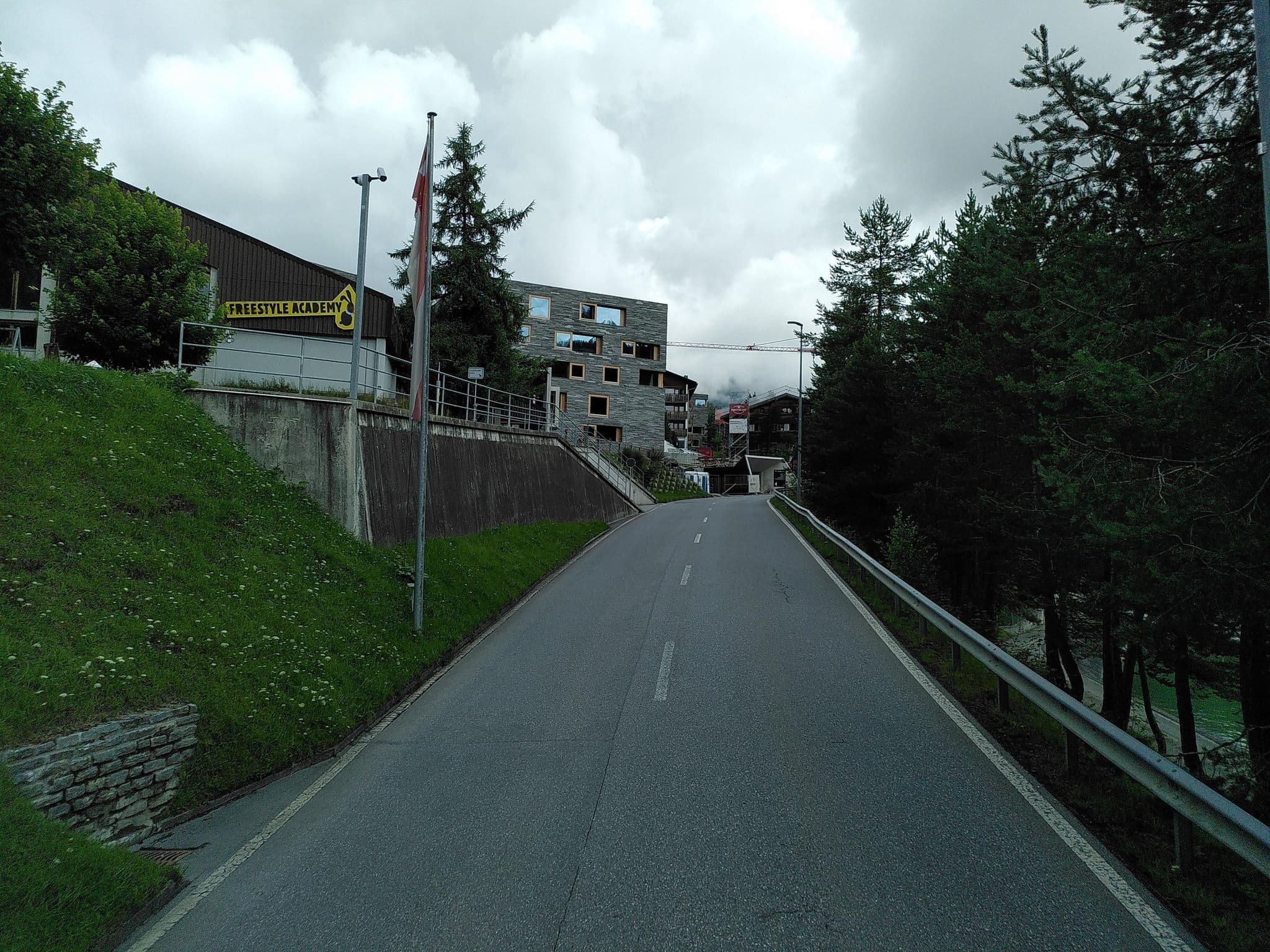 Street view near Junior suite 17.0, Laax — © lto (CC BY-SA · Mapillary)