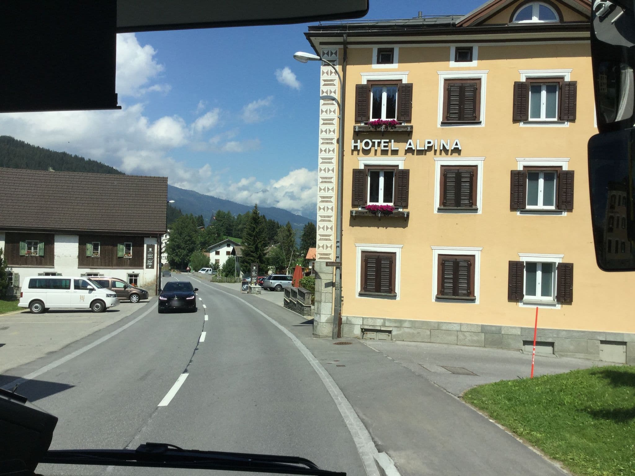 Street view near Grischalodge GmbH, Churwalden — © beat (CC BY-SA · Mapillary)