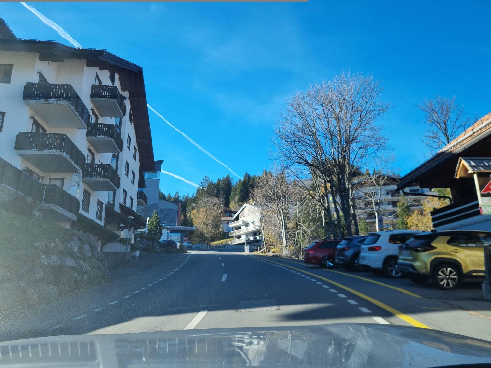 Street view near Hotel-Restaurant Alpenblick, Flums — © Yha1 (CC BY-SA · Mapillary)