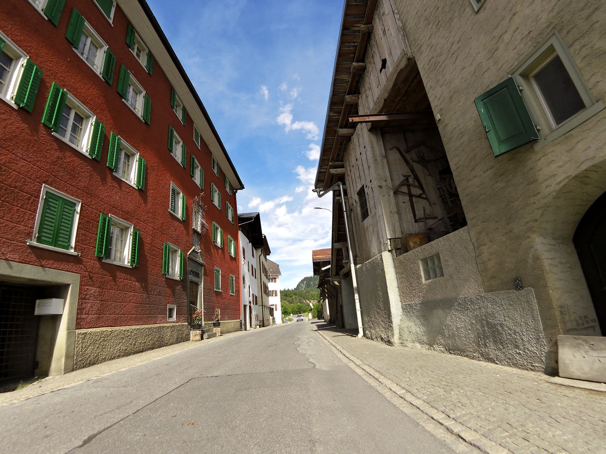 Street view near Türalihus, Laax — © likesopenstreetmap (CC BY-SA · Mapillary)