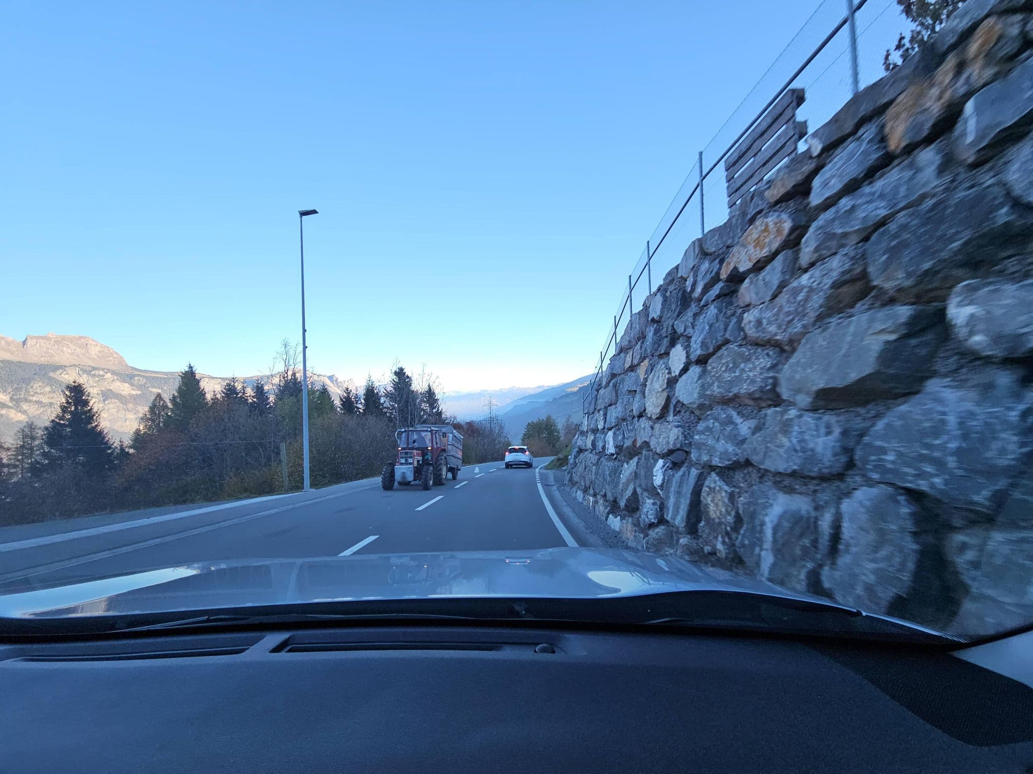 Street view near Casa Fluretta, Flums — © Yha1 (CC BY-SA · Mapillary)
