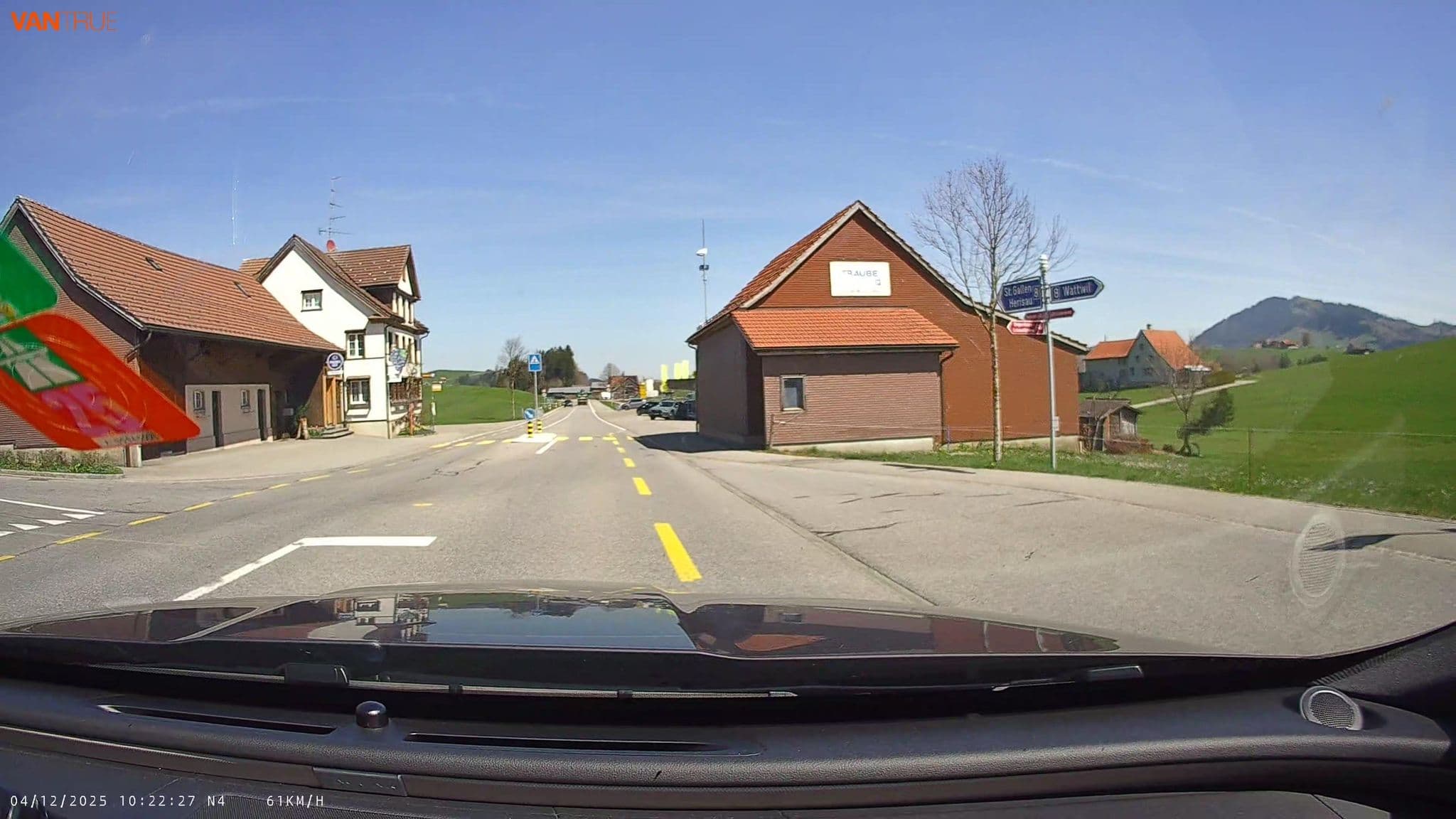Street view near Hotel Garni Traube, Schwellbrunn — © fcignat (CC BY-SA · Mapillary)