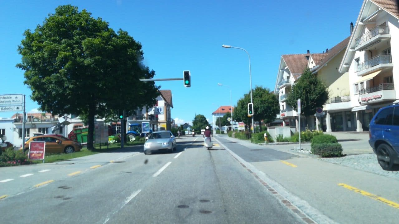 Street view near Hotel-Restaurant Ilge Elser-Stübli, Andwil — © mr4703 (CC BY-SA · Mapillary)