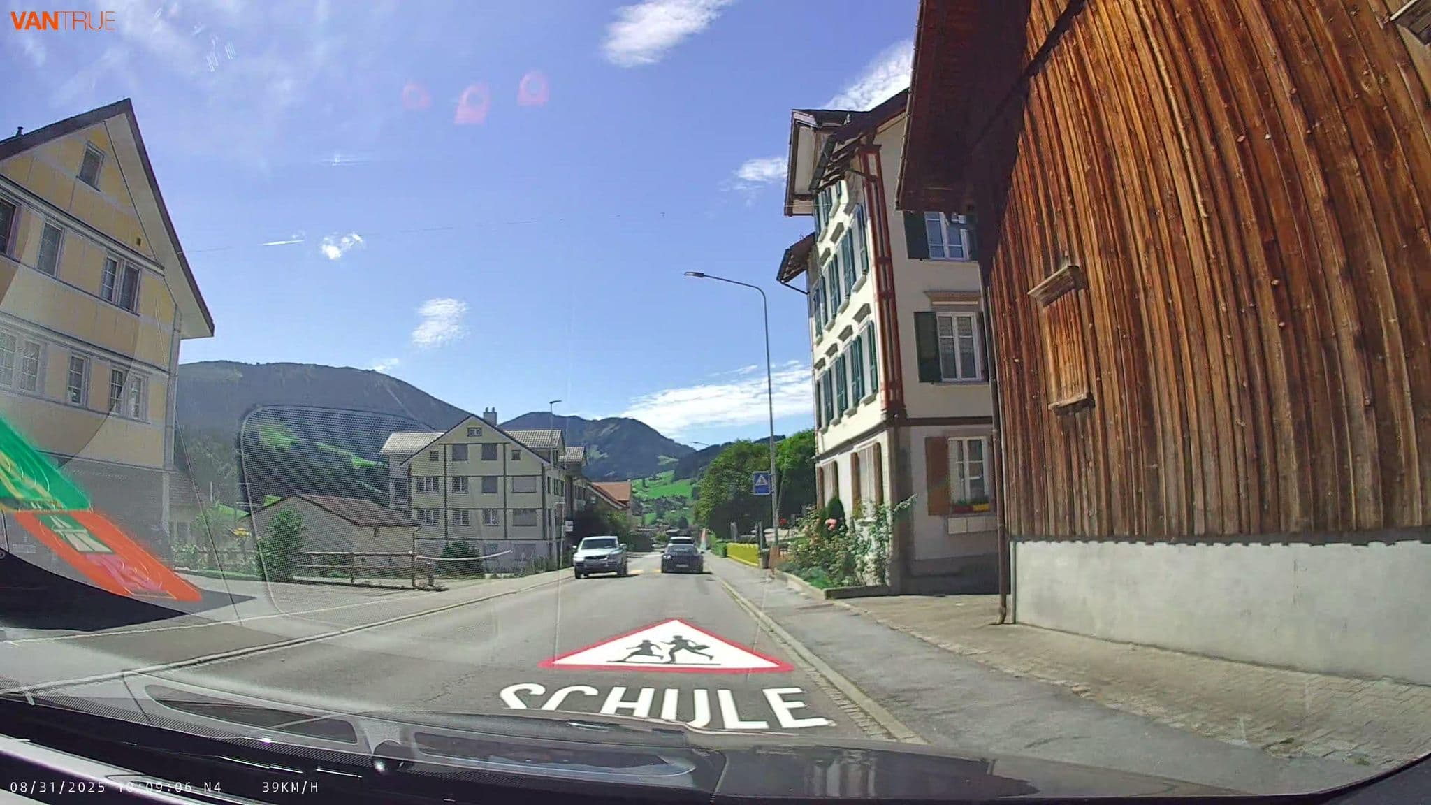 Street view near Hotel Jakobsbad, Gonten — © fcignat (CC BY-SA · Mapillary)