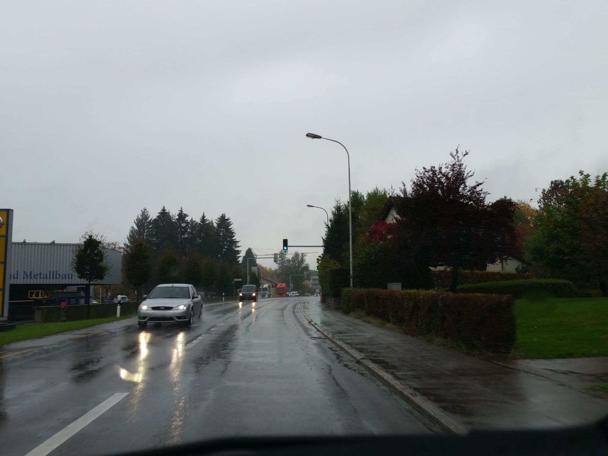 Street view near Surfmobil, Gossau — © himmelbuerger (CC BY-SA · Mapillary)