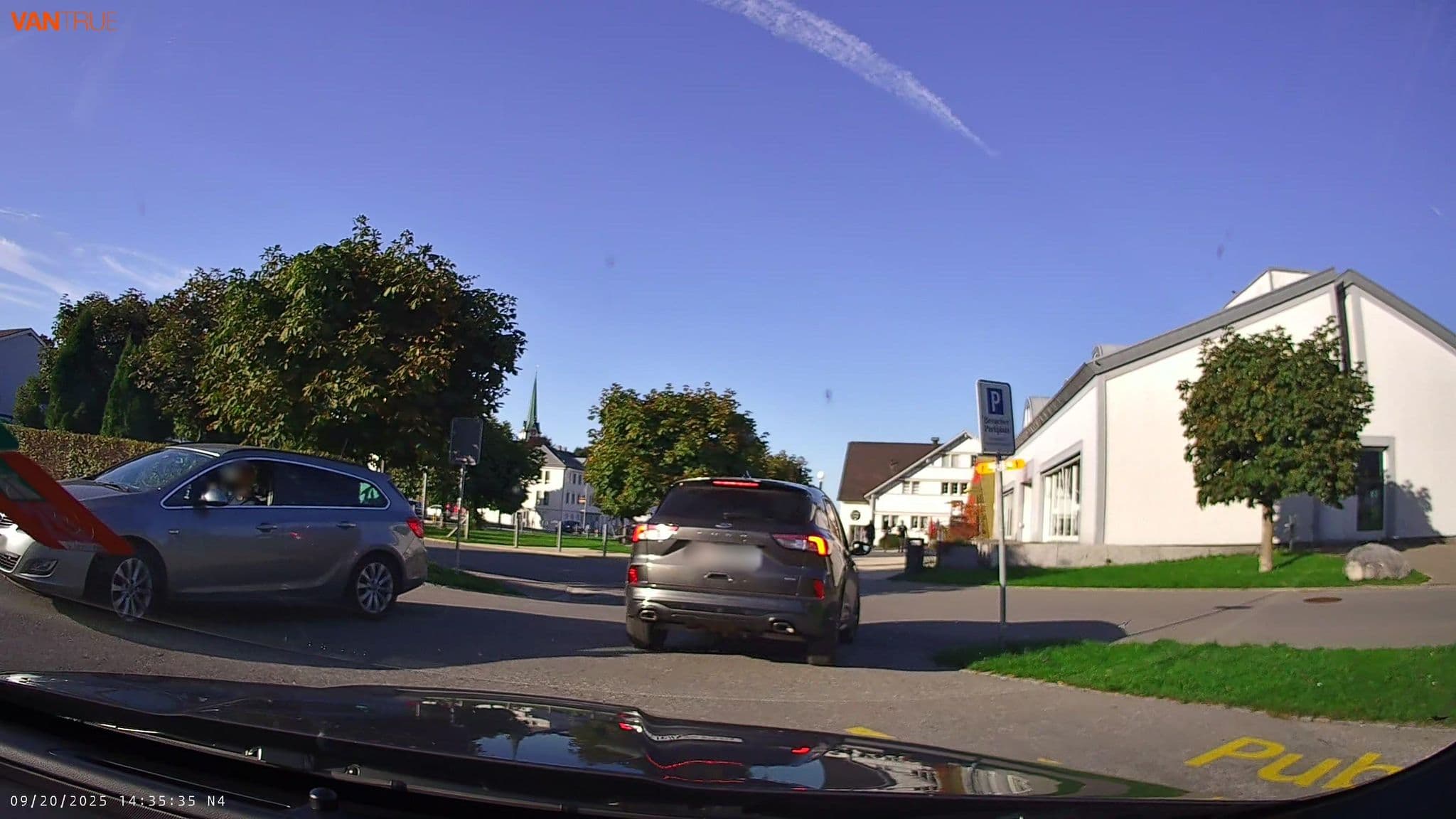 Street view near Landgasthof Ochsen, Teufen — © fcignat (CC BY-SA · Mapillary)