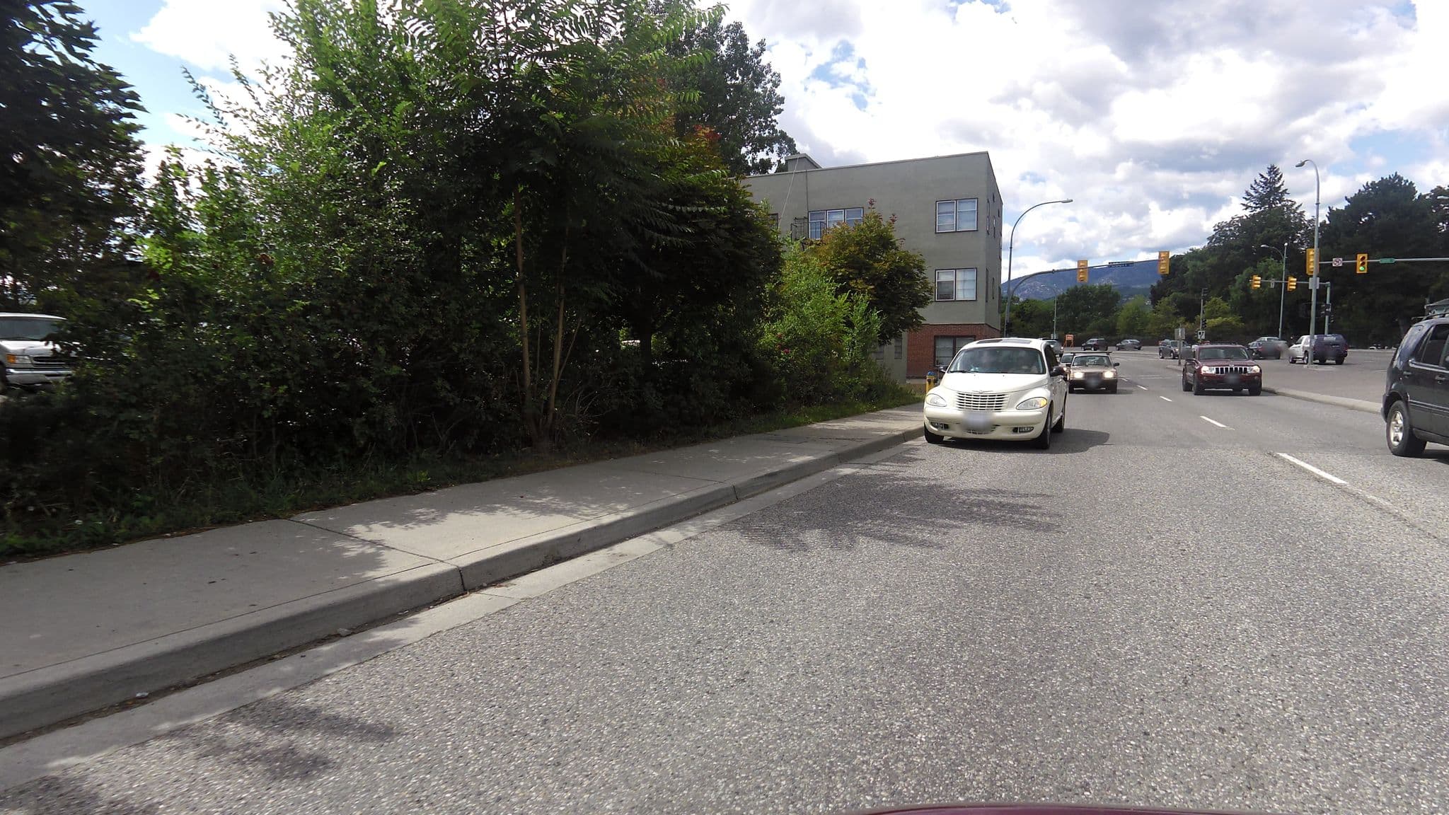 Street view near Hi Kelowna Hostel, Kelowna — © rps333 (CC BY-SA · Mapillary)