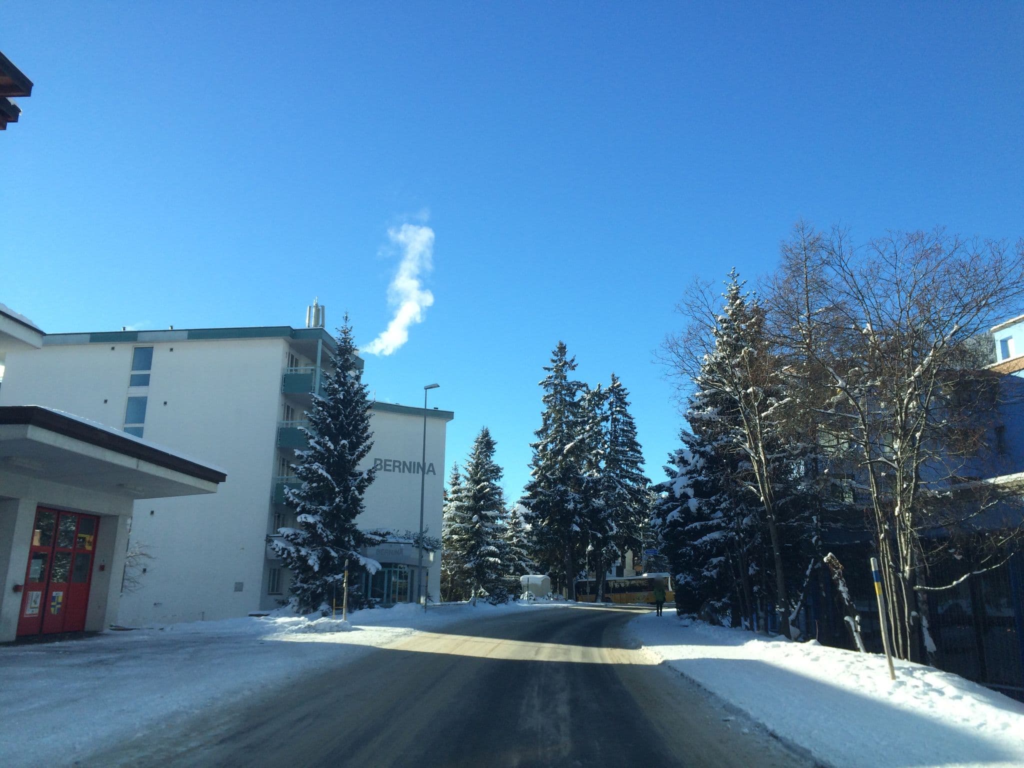 Street view near Club Hotel Davos, Davos — © jesolem (CC BY-SA · Mapillary)
