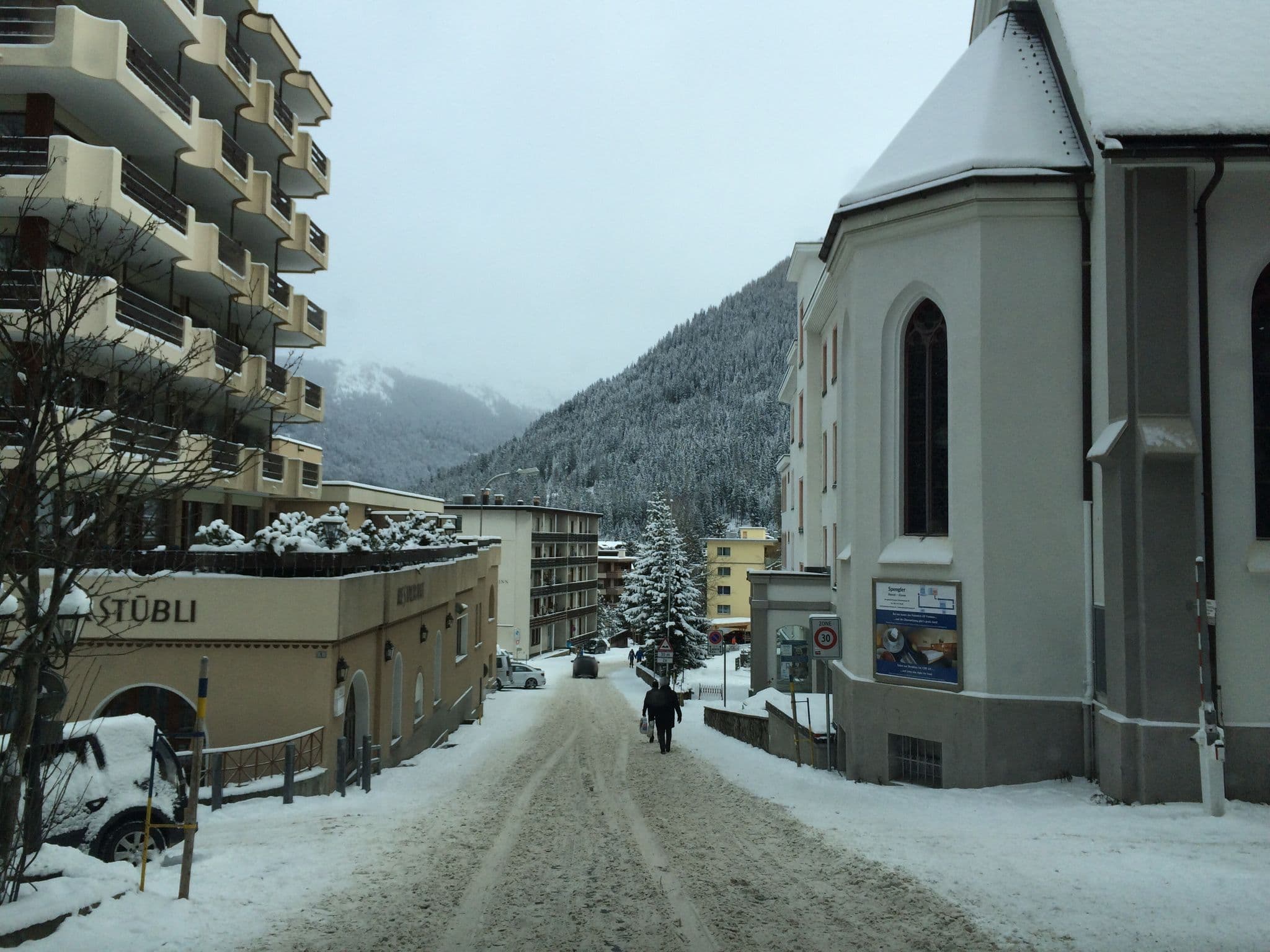 Street view near Rock Spa, Davos — © jesolem (CC BY-SA · Mapillary)