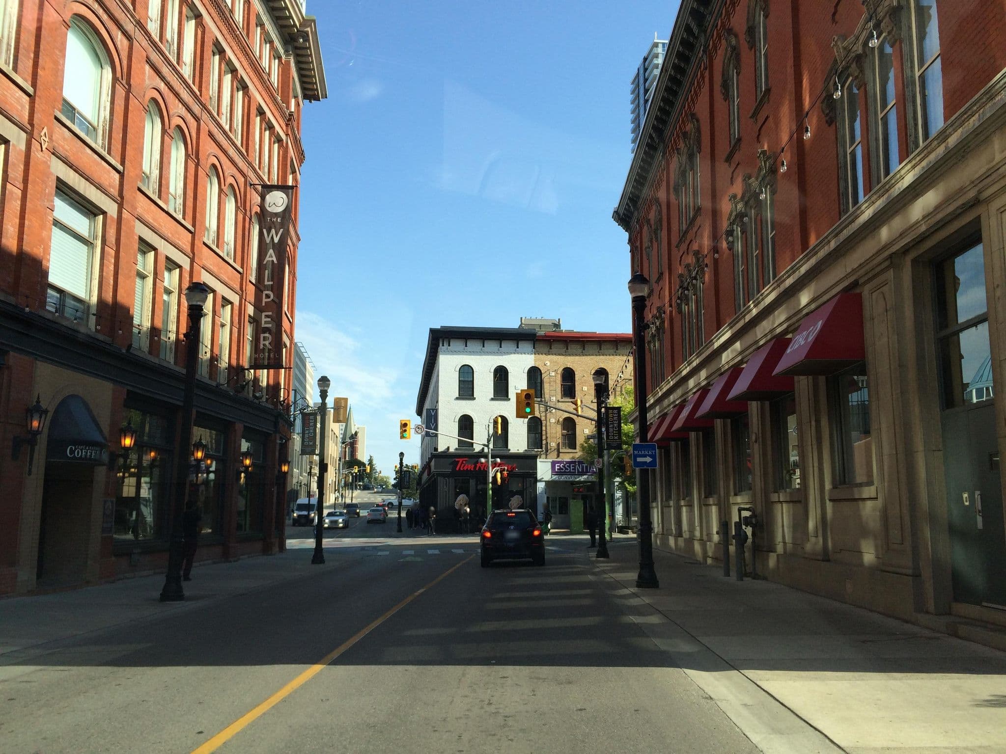 Street view near The Walper Hotel, Centre District — © privateacorn (CC BY-SA · Mapillary)