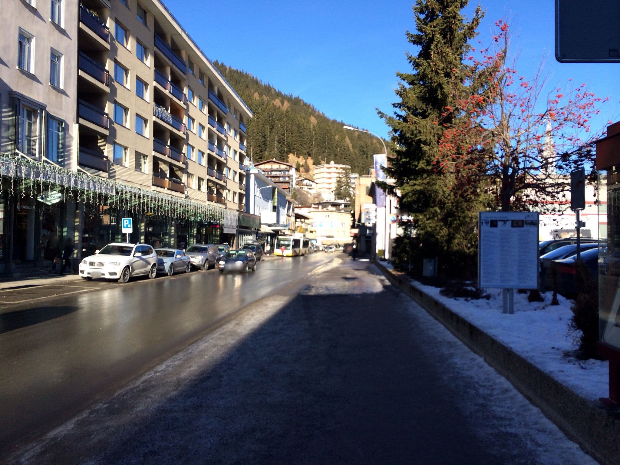 Street view near Apartment In Center Of Davos, Davos — © jesolem (CC BY-SA · Mapillary)