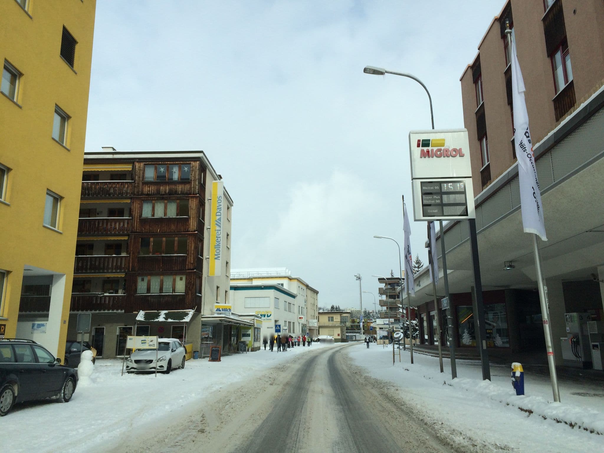 Street view near Traumferien Davos, Davos — © jesolem (CC BY-SA · Mapillary)