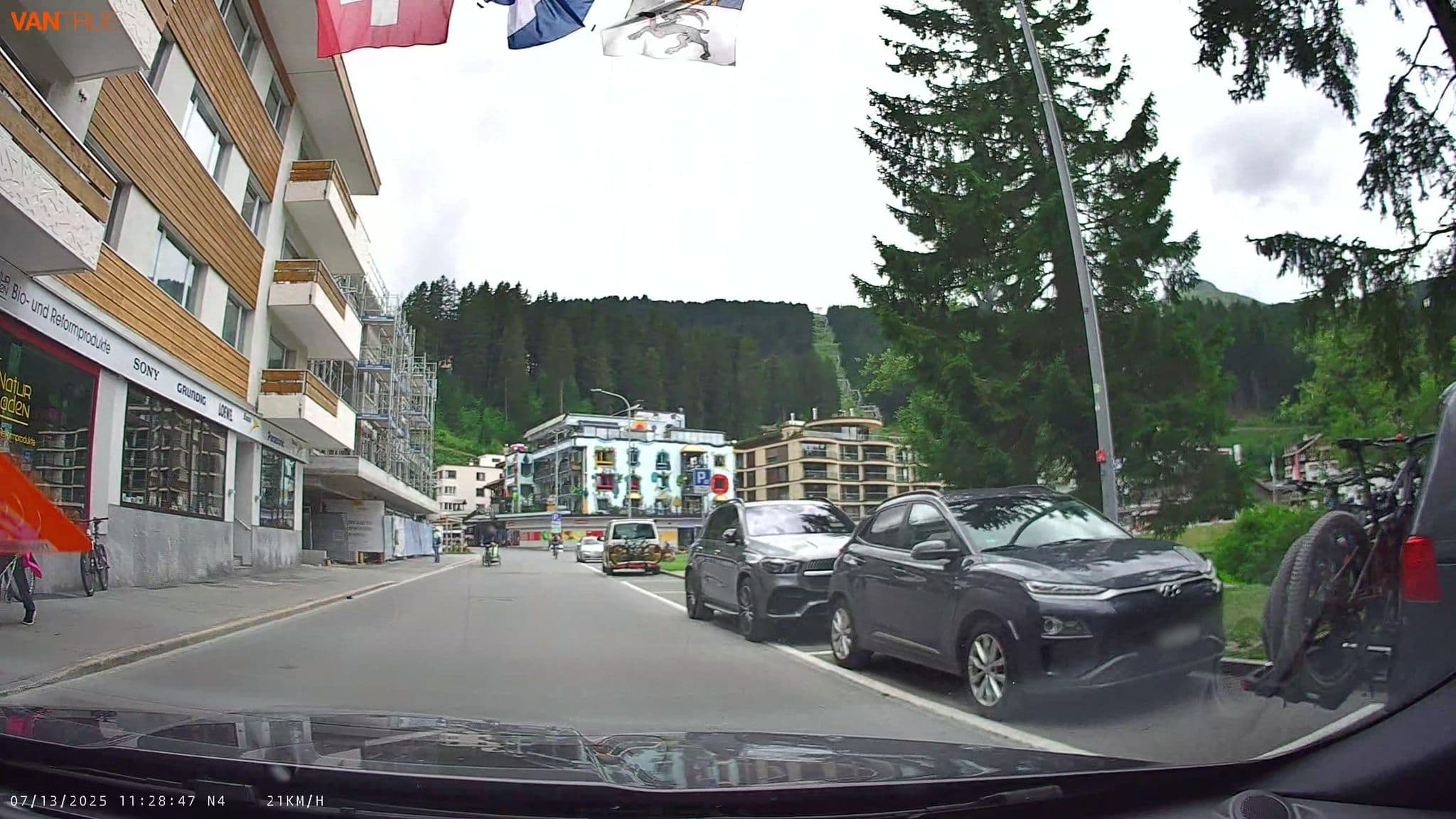 Street view near Haus Derby 28, Arosa — © fcignat (CC BY-SA · Mapillary)