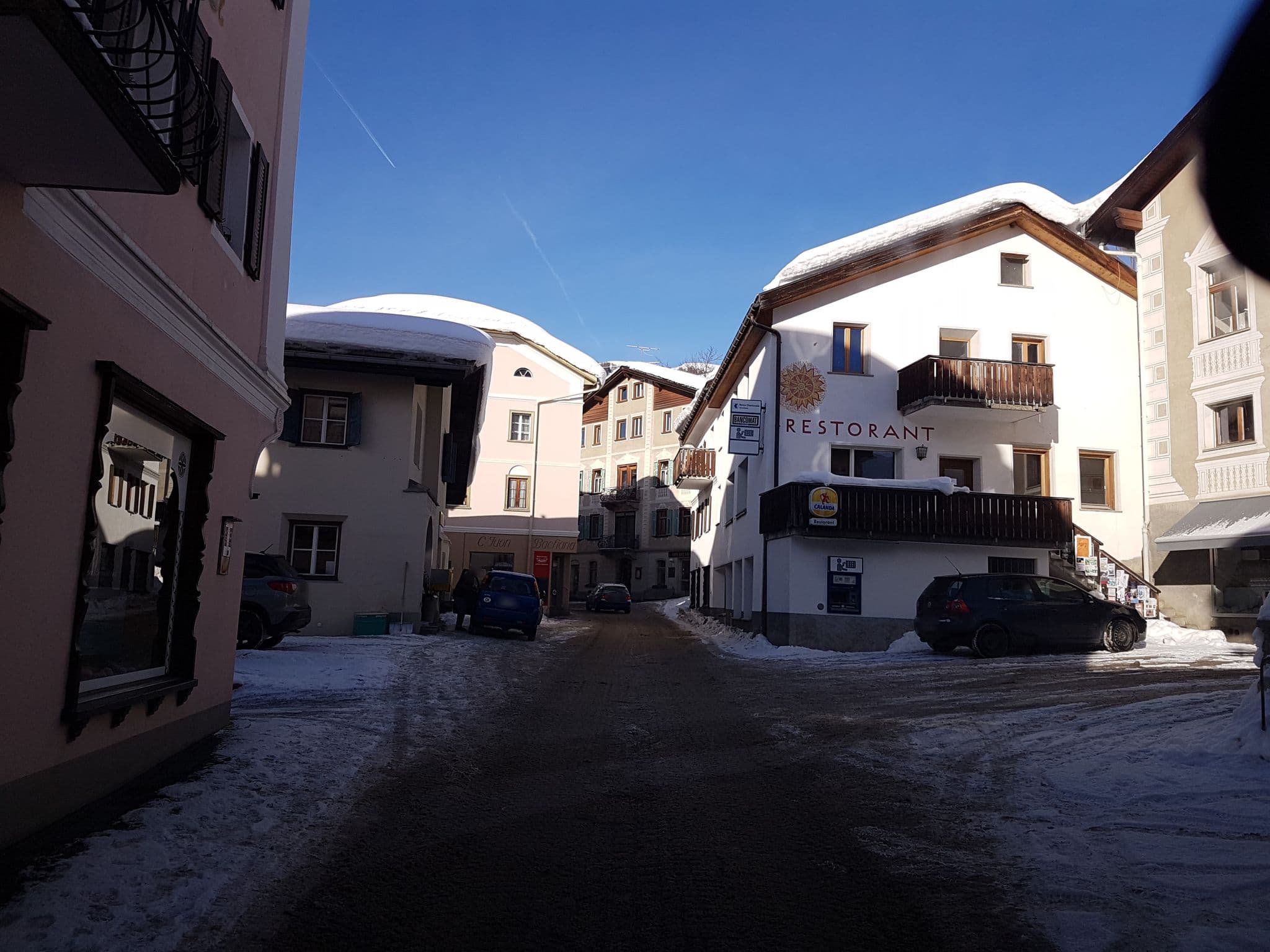 Street view near Chasa Werro, Scuol — © sp8962de (CC BY-SA · Mapillary)