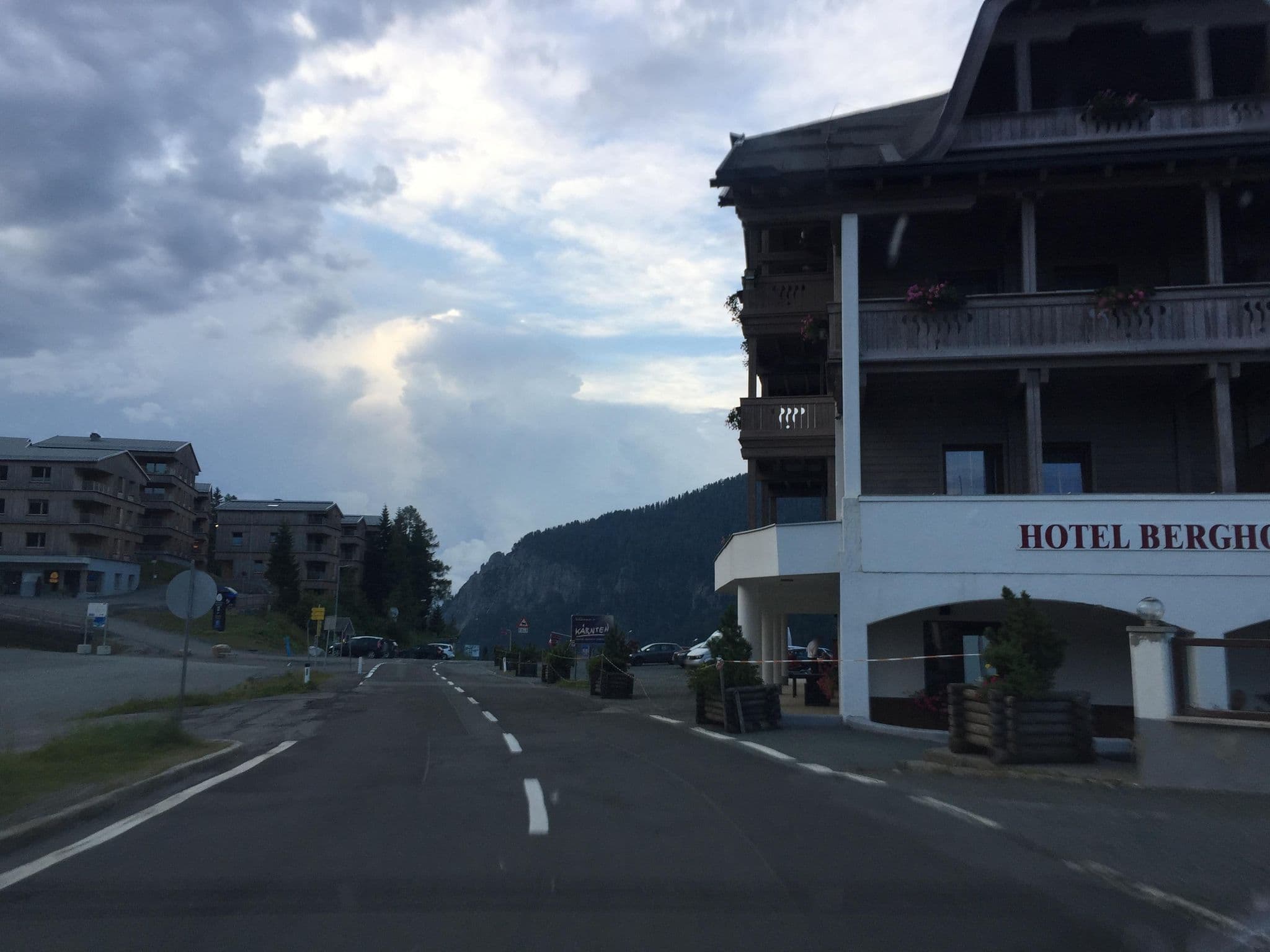 Street view near Apparthotel Bellavista, Hermagor — © igorzo (CC BY-SA · Mapillary)