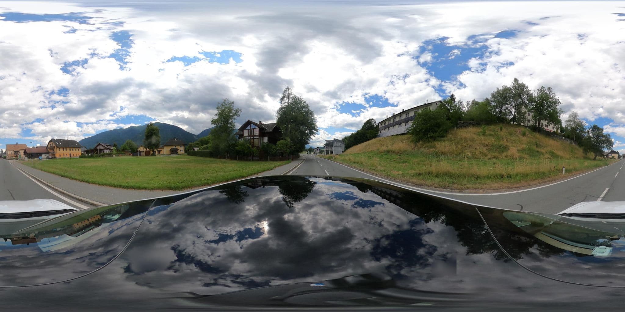 Street view near Schlosscafe Kirchbach, Greifenburg — © peterleth (CC BY-SA · Mapillary)
