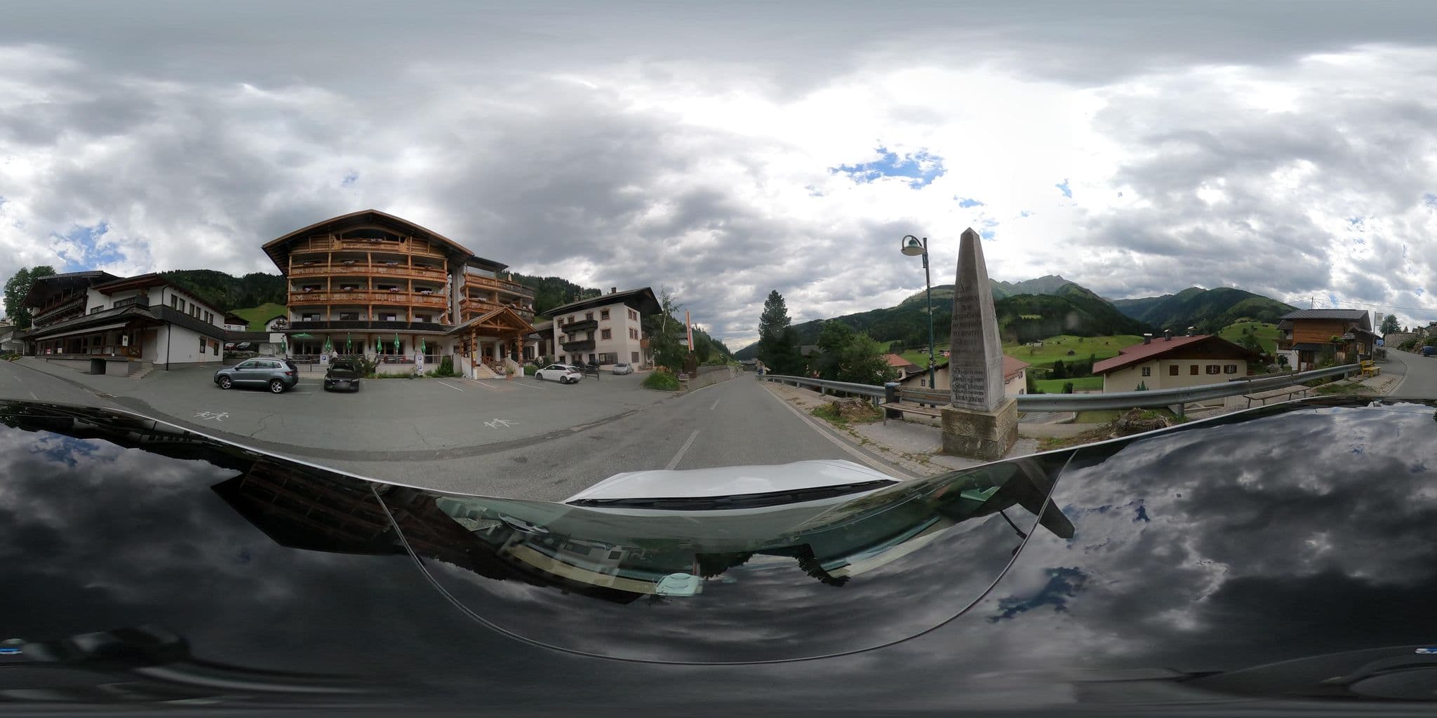 Street view near Gabriel Obernosterer, Tristach — © peterleth (CC BY-SA · Mapillary)