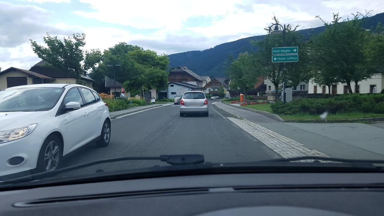 Street view near Ayurvedic Resort Kirchmair GmbH, Steinfeld — © mik007 (CC BY-SA · Mapillary)