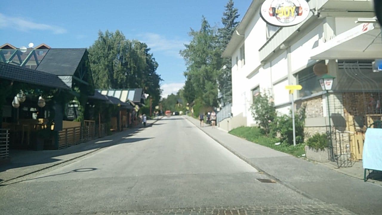 Street view near Sonnelino, Kühnsdorf — © bellazambo (CC BY-SA · Mapillary)