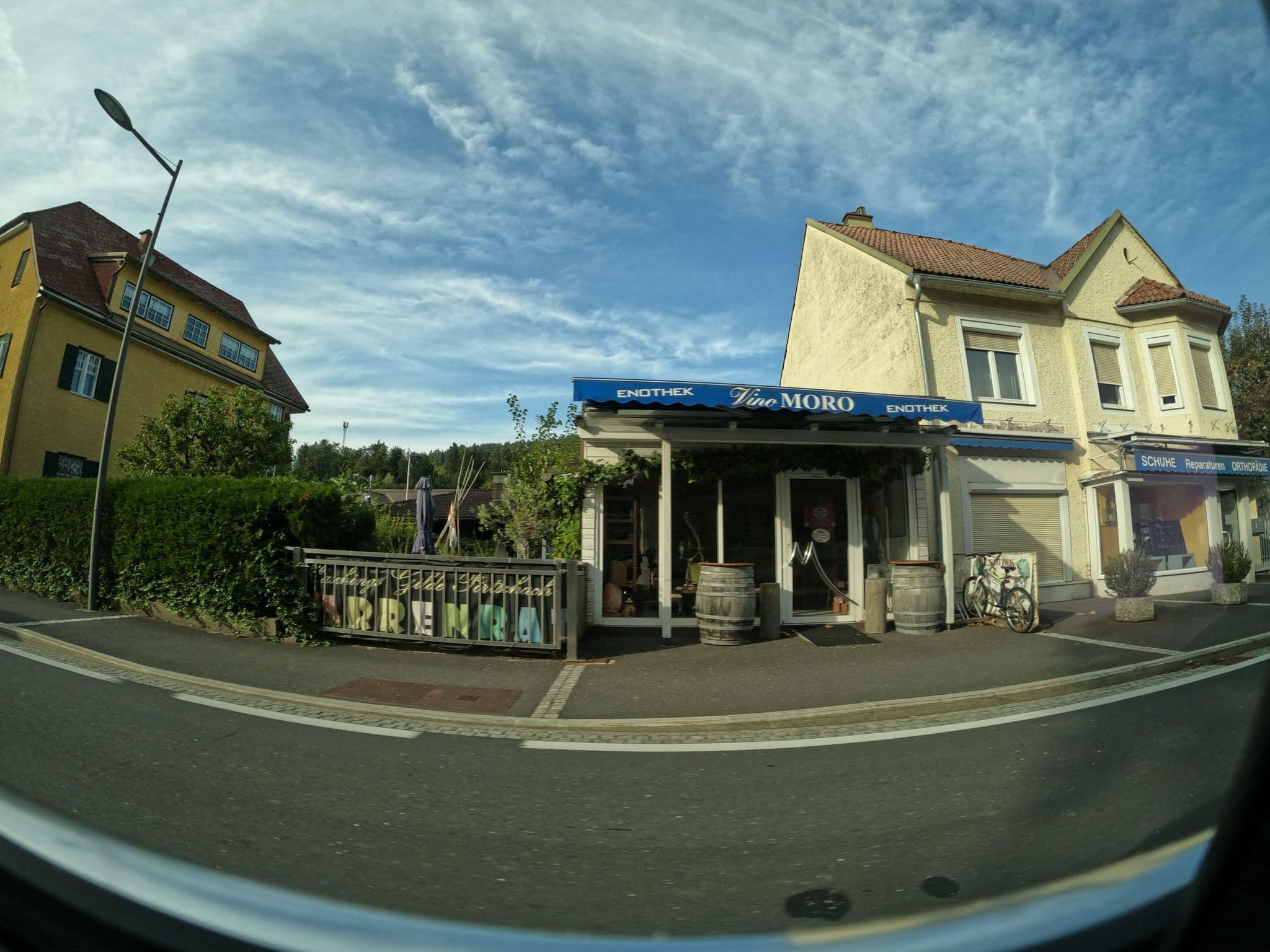 Street view near Bürger Johanna, Pörtschach am Wörthersee — © erias (CC BY-SA · Mapillary)