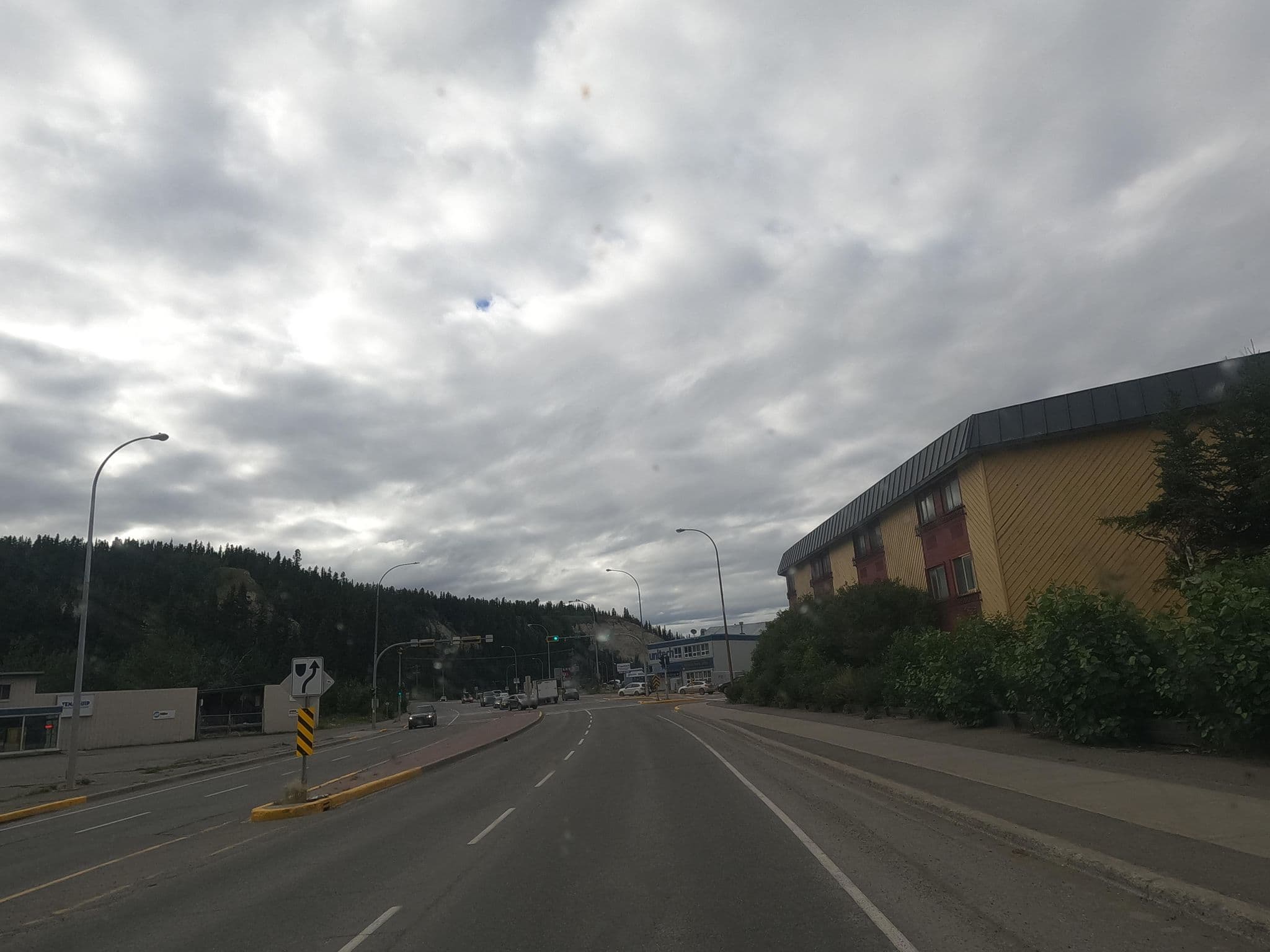 Street view near Quality Inn, Whitehorse — © rps333 (CC BY-SA · Mapillary)