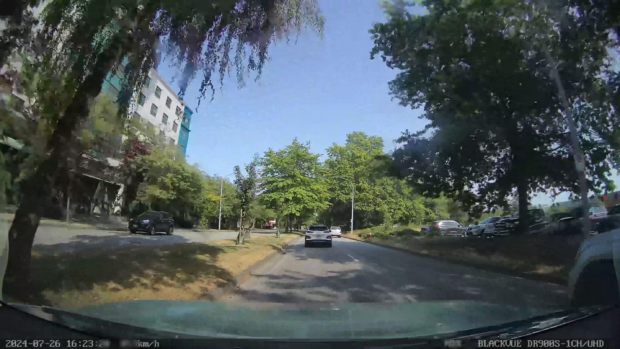 Street view near Grand Park Hotel Vancouver Airport, Richmond — © davidmetcalfe (CC BY-SA · Mapillary)